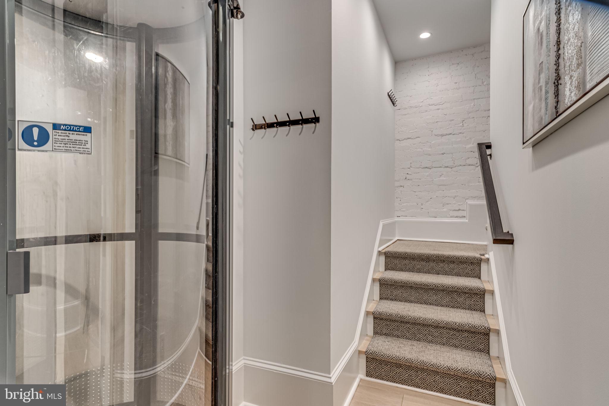 1979 Biltmore St NW #4