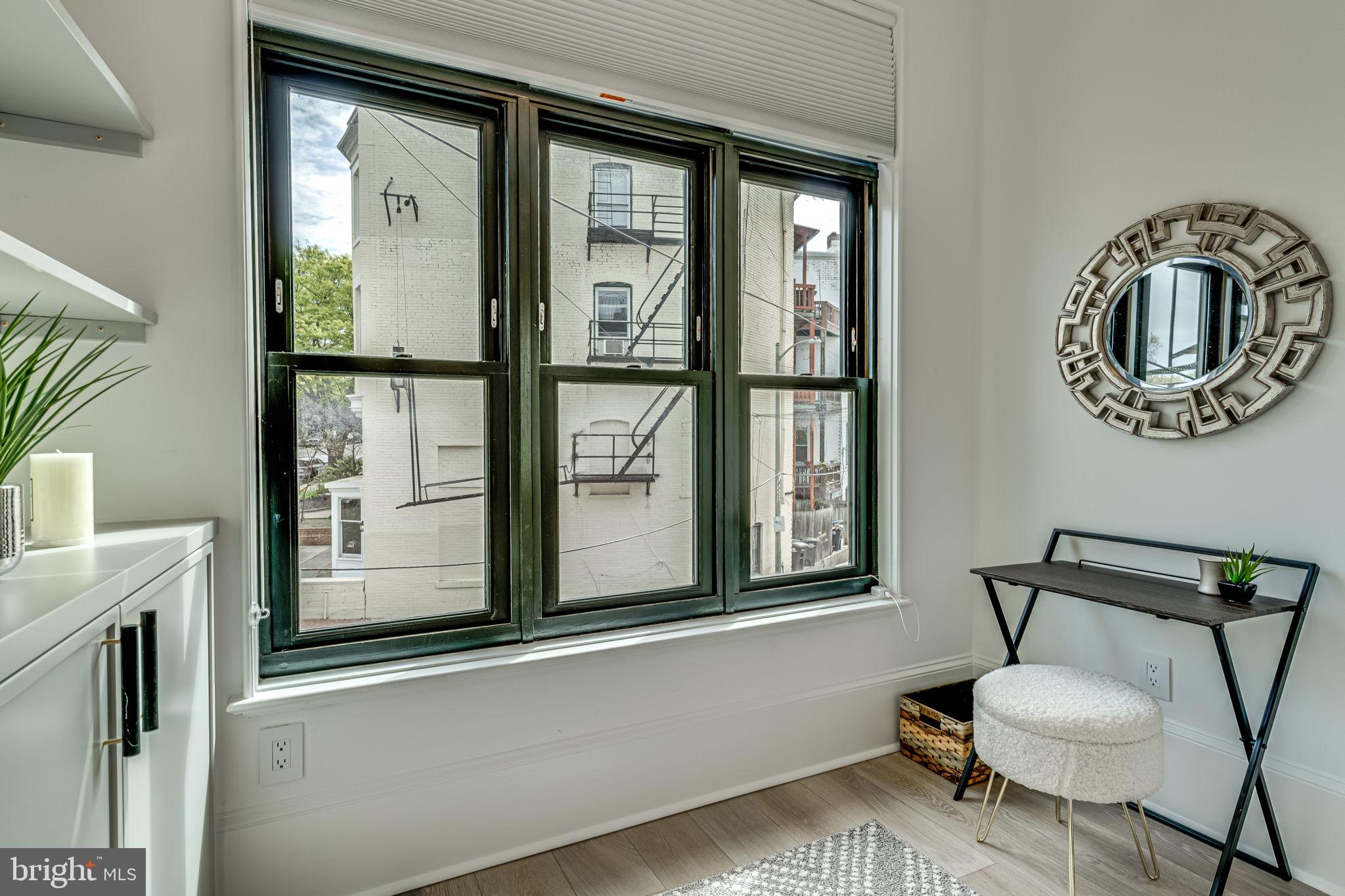 1979 Biltmore St NW #4