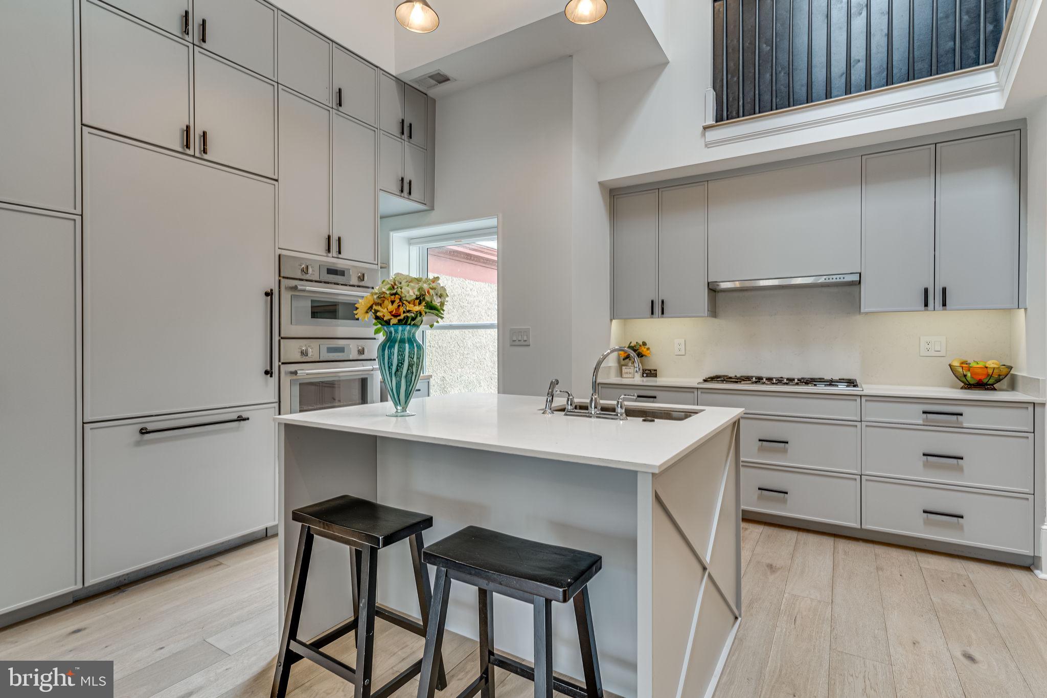 1979 Biltmore St NW #4