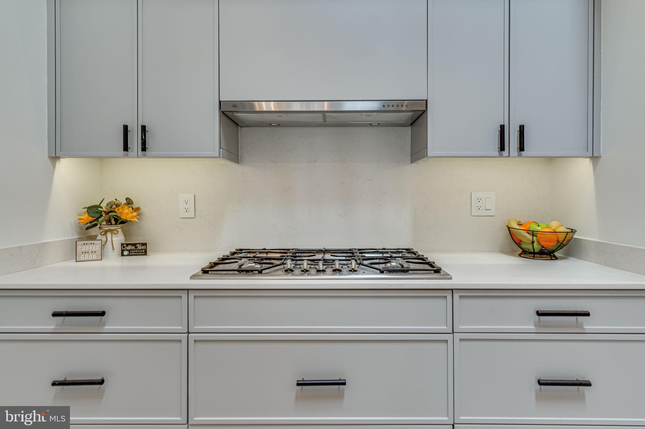 1979 Biltmore St NW #4