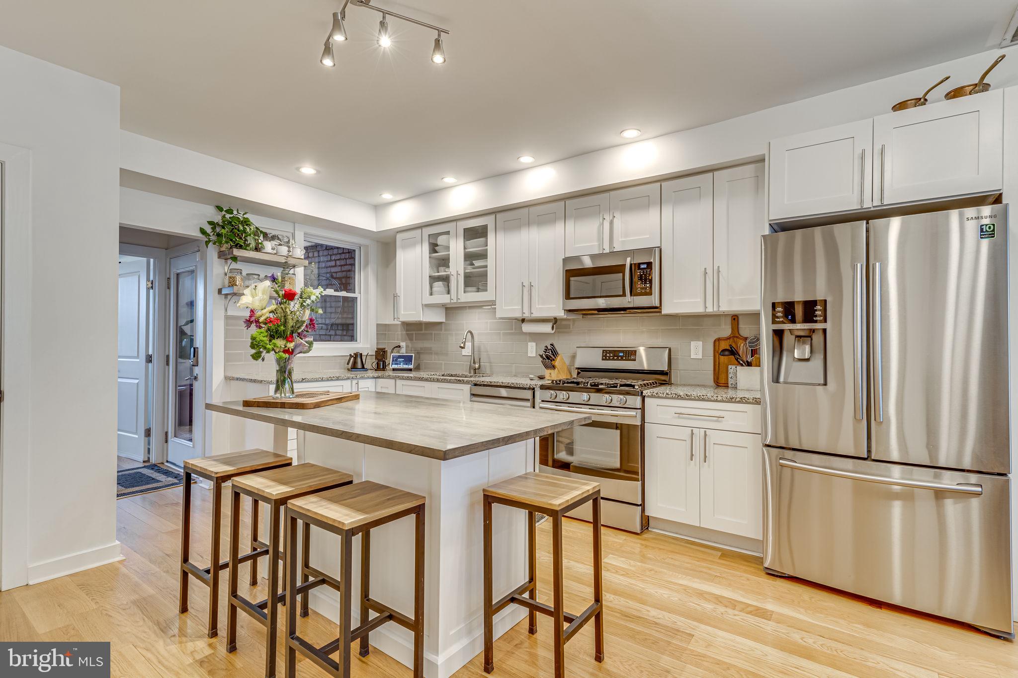 36 Rhode Island Ave NE #2