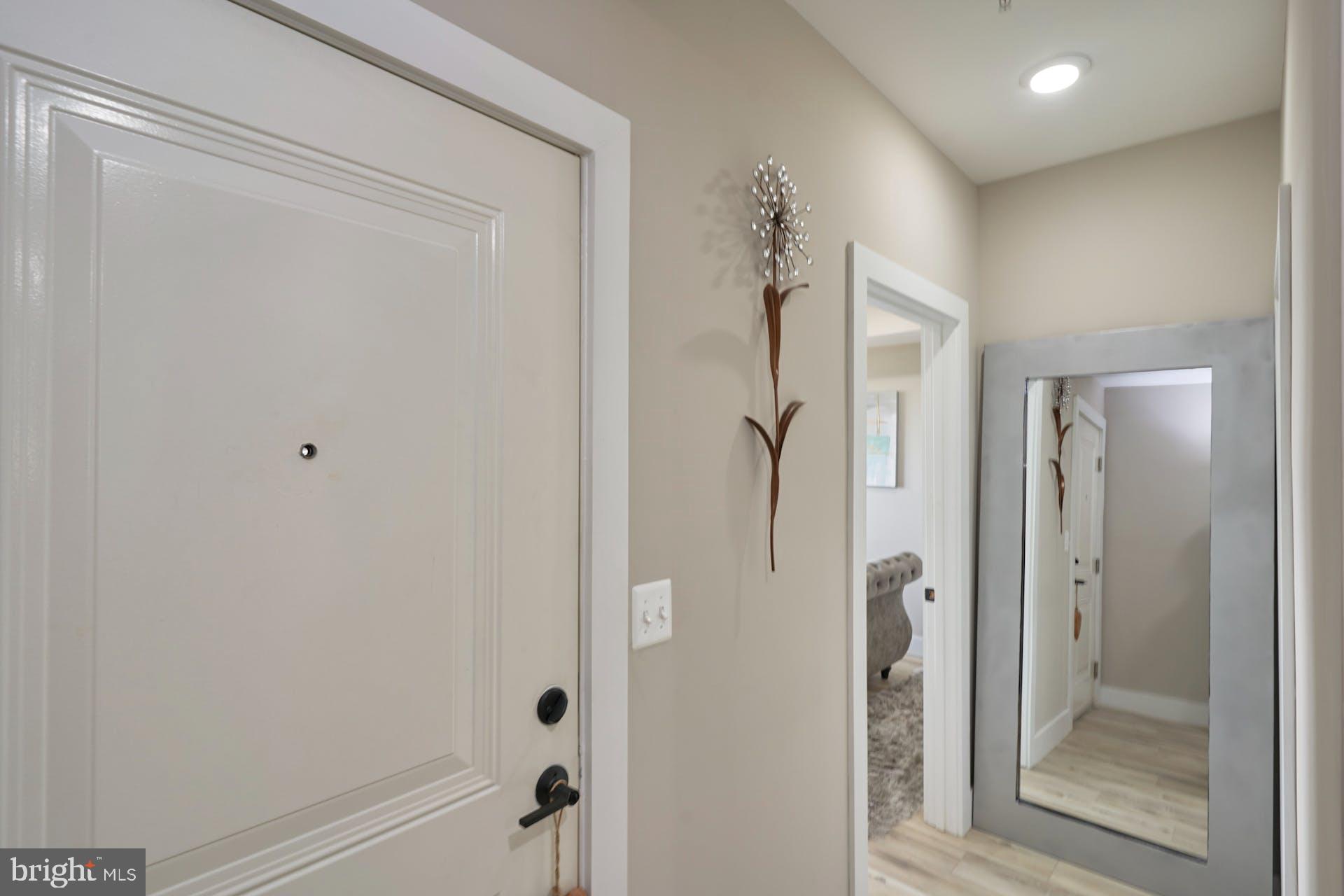 1206 Longfellow St NW #4