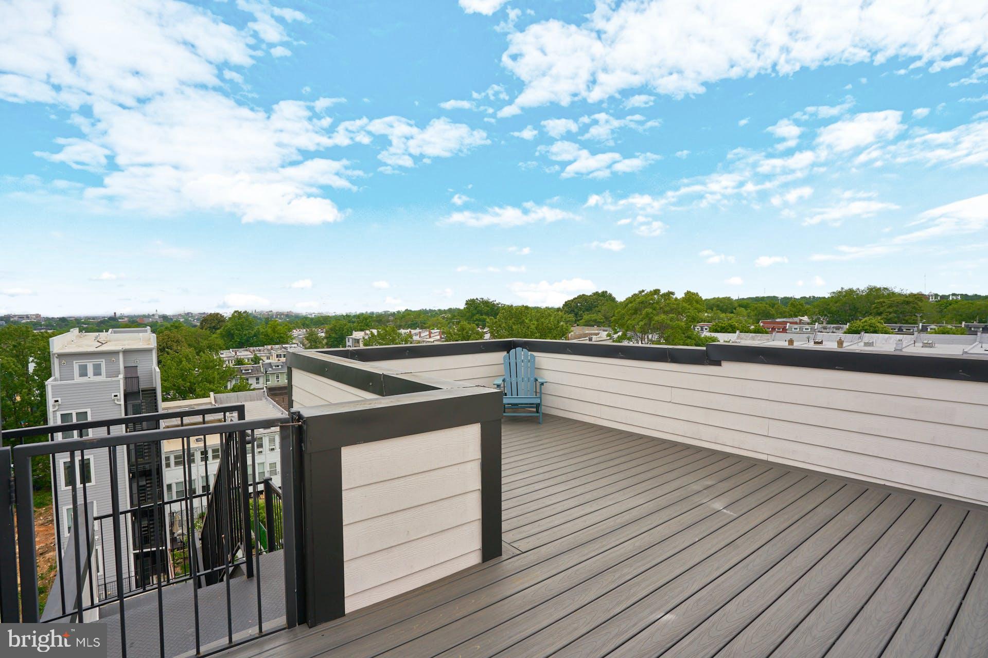 1206 Longfellow St NW #4
