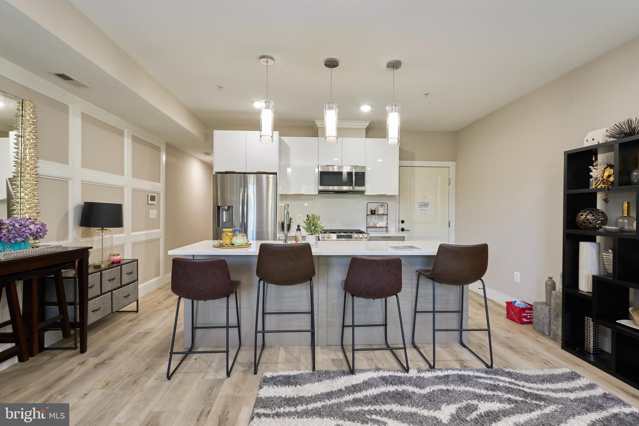 1206 Longfellow St NW #4
