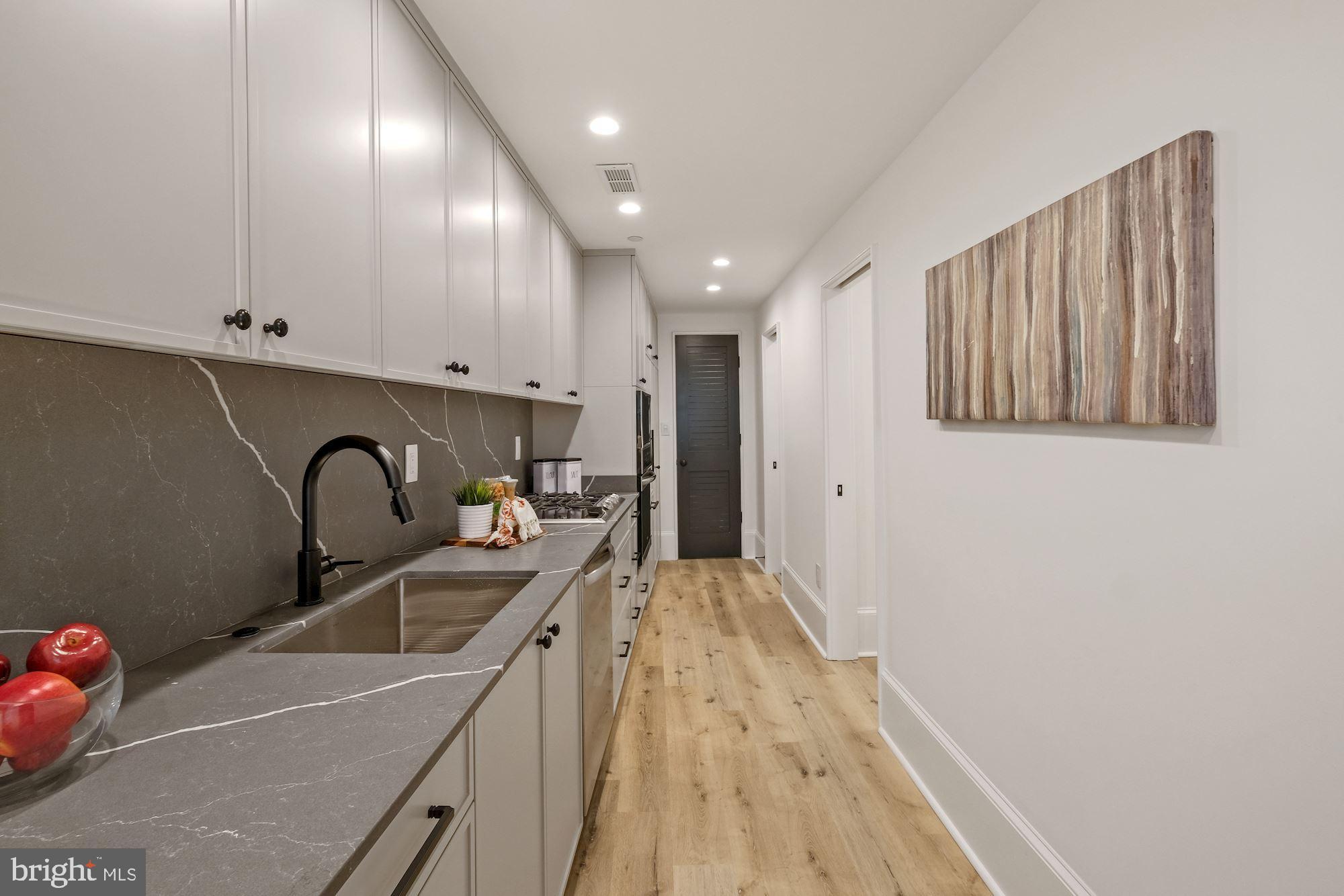 1979 BILTMORE STREET NW 1