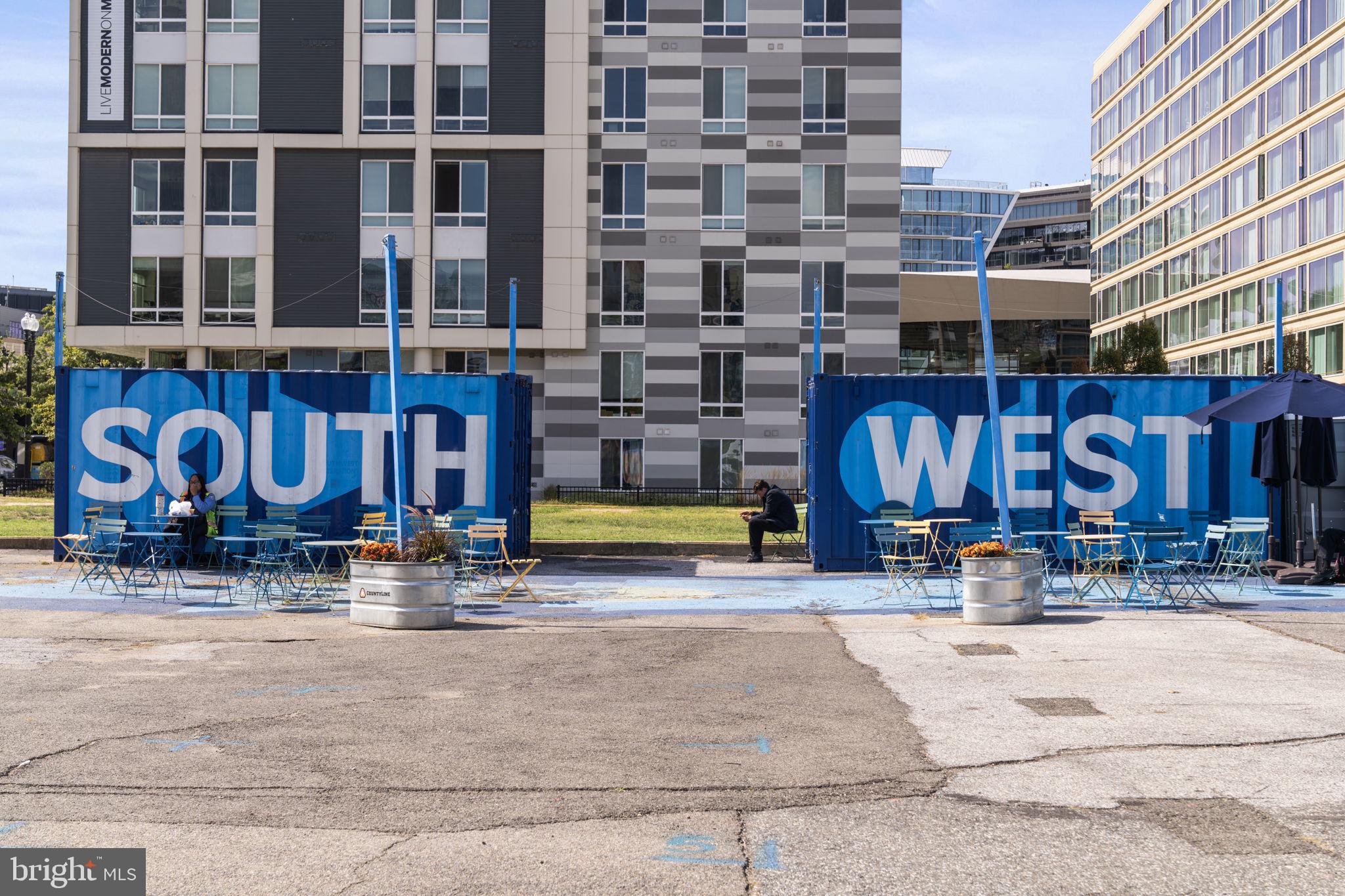 355 I STREET SW S104