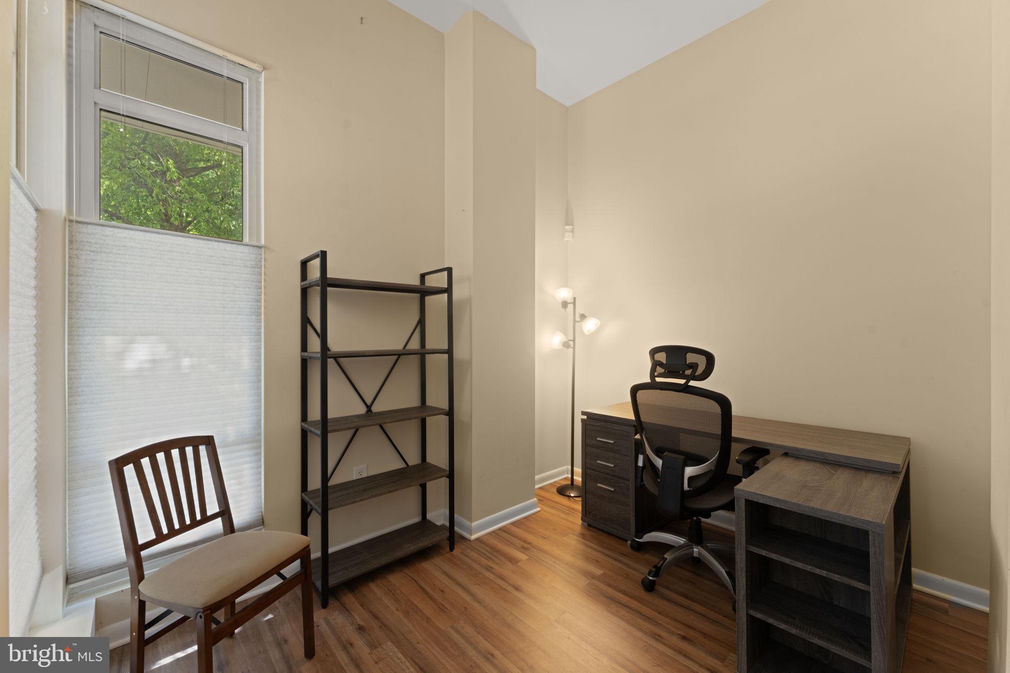 355 I STREET SW S104