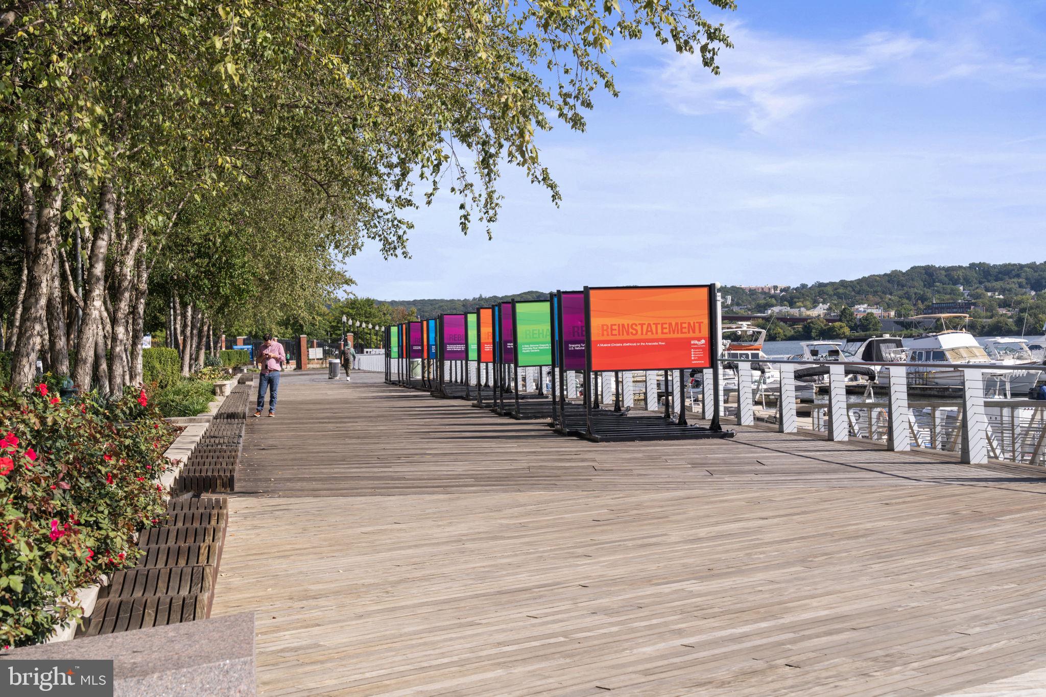 355 I STREET SW S104