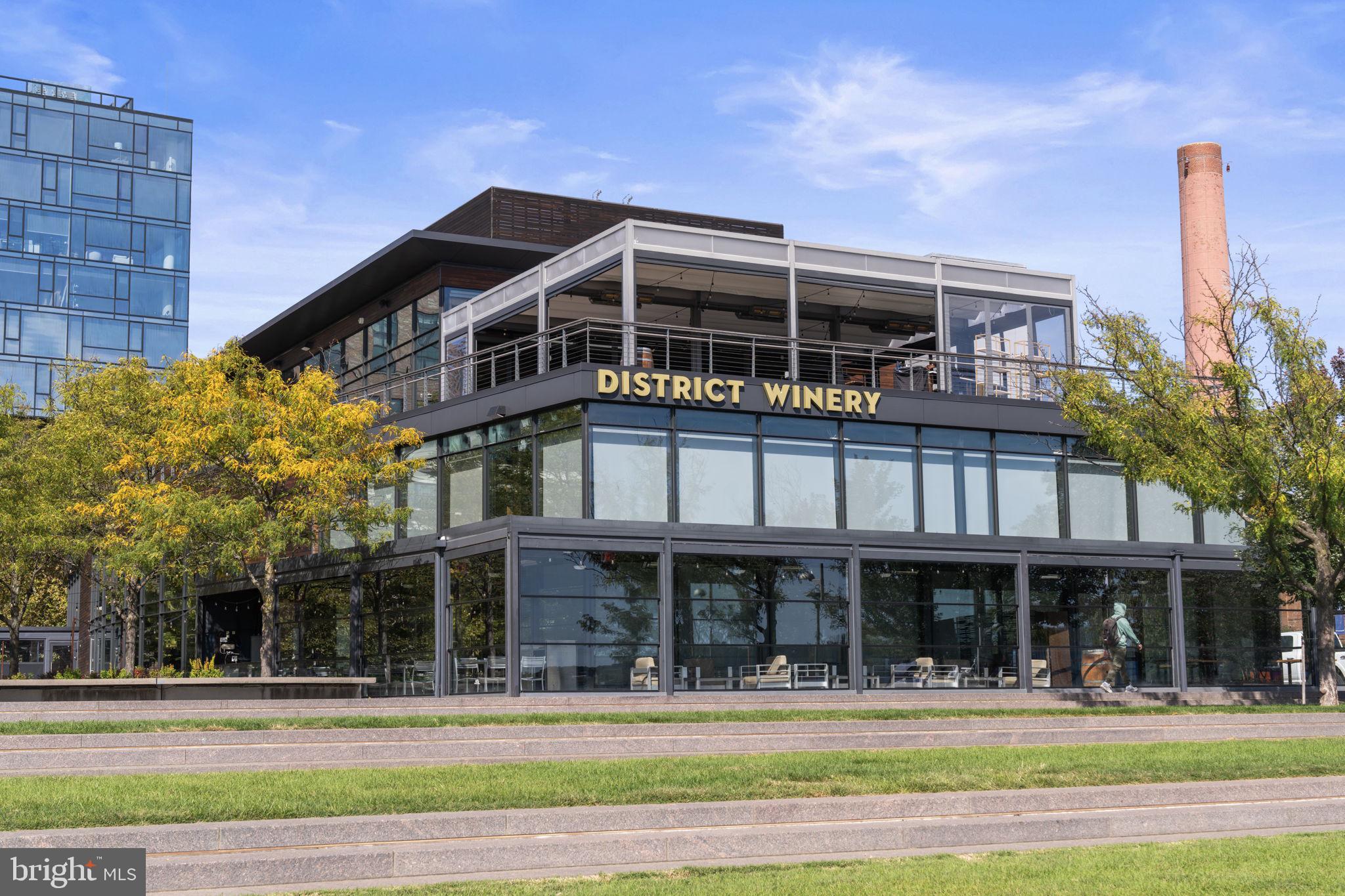 355 I STREET SW S104