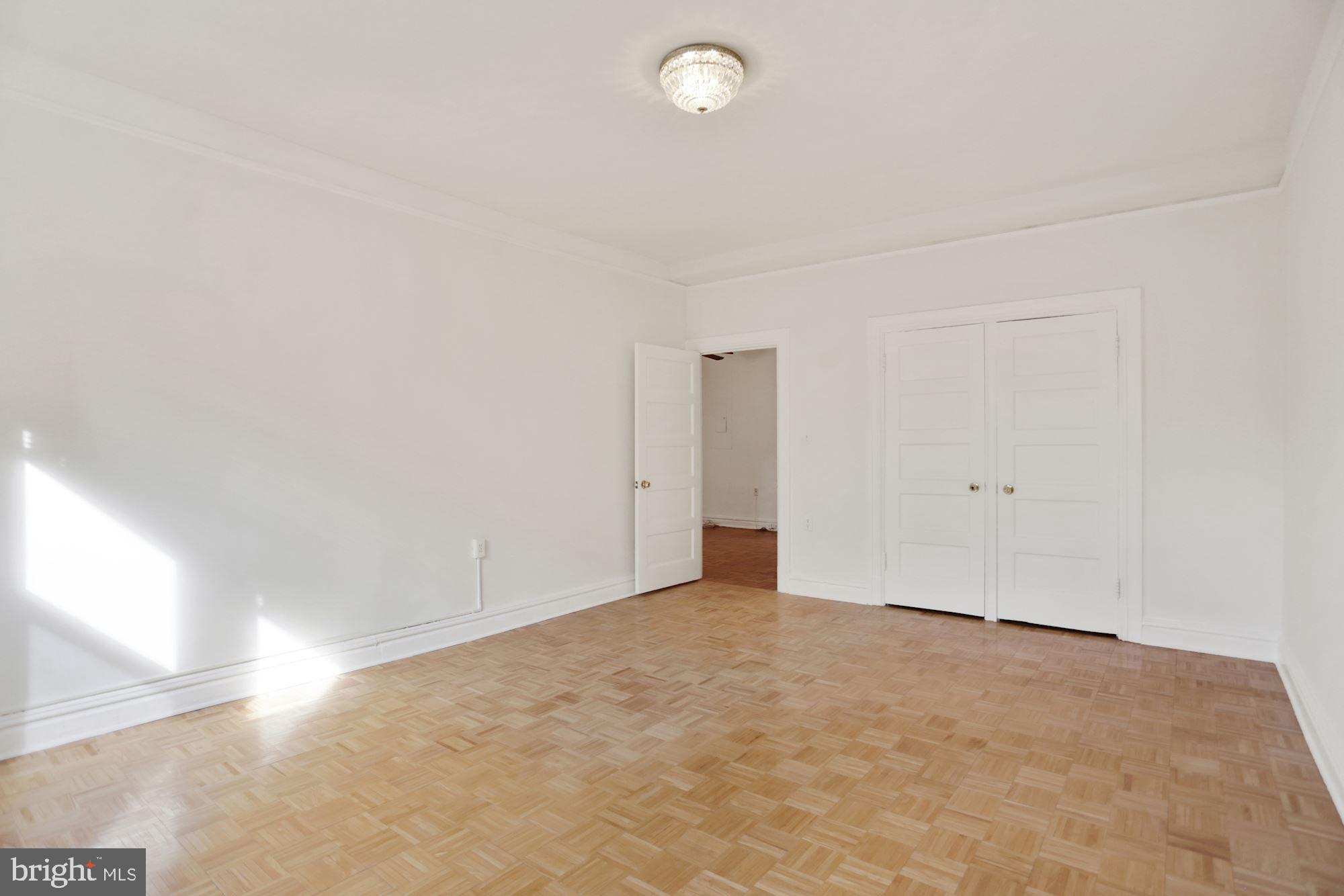 2854 CONNECTICUT AVENUE NW 30