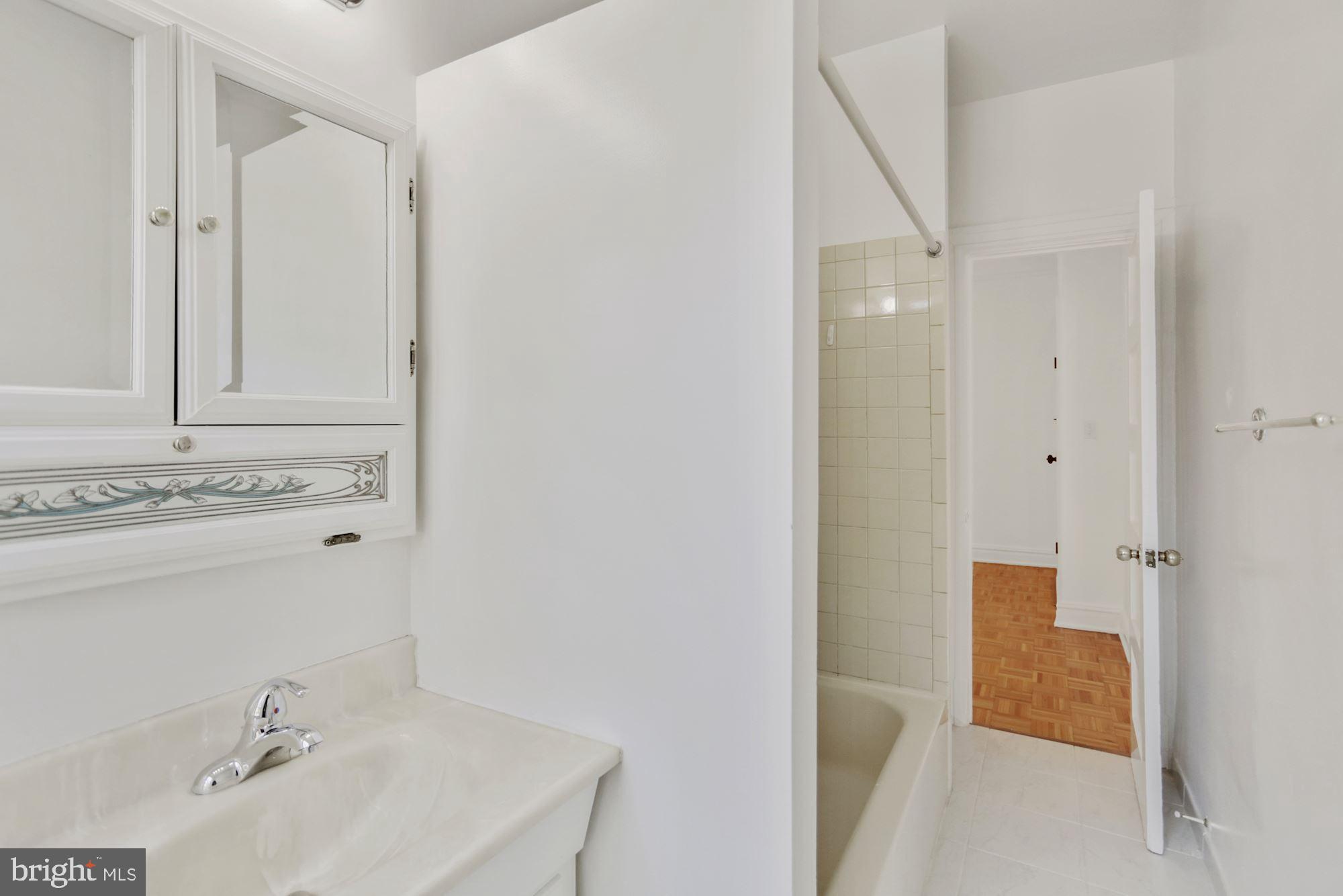 2854 CONNECTICUT AVENUE NW 30