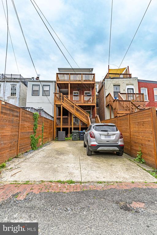 36 RHODE ISLAND AVENUE NW