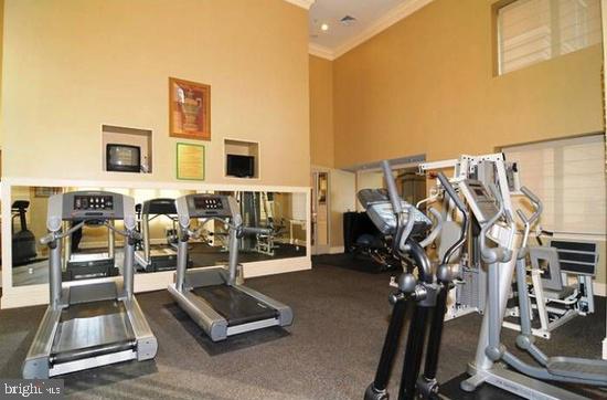 3835 9TH ST N #1007E