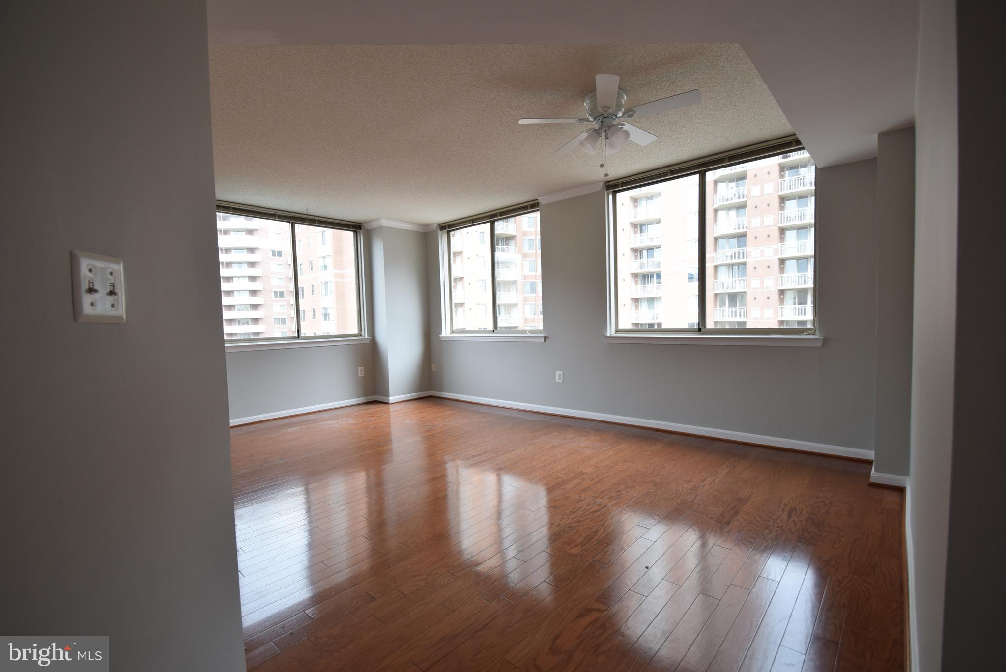 3835 9TH ST N #1007E