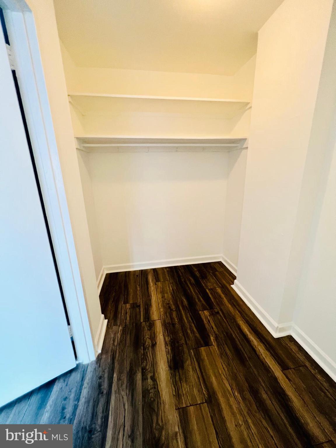 1111 Arlington Blvd #935