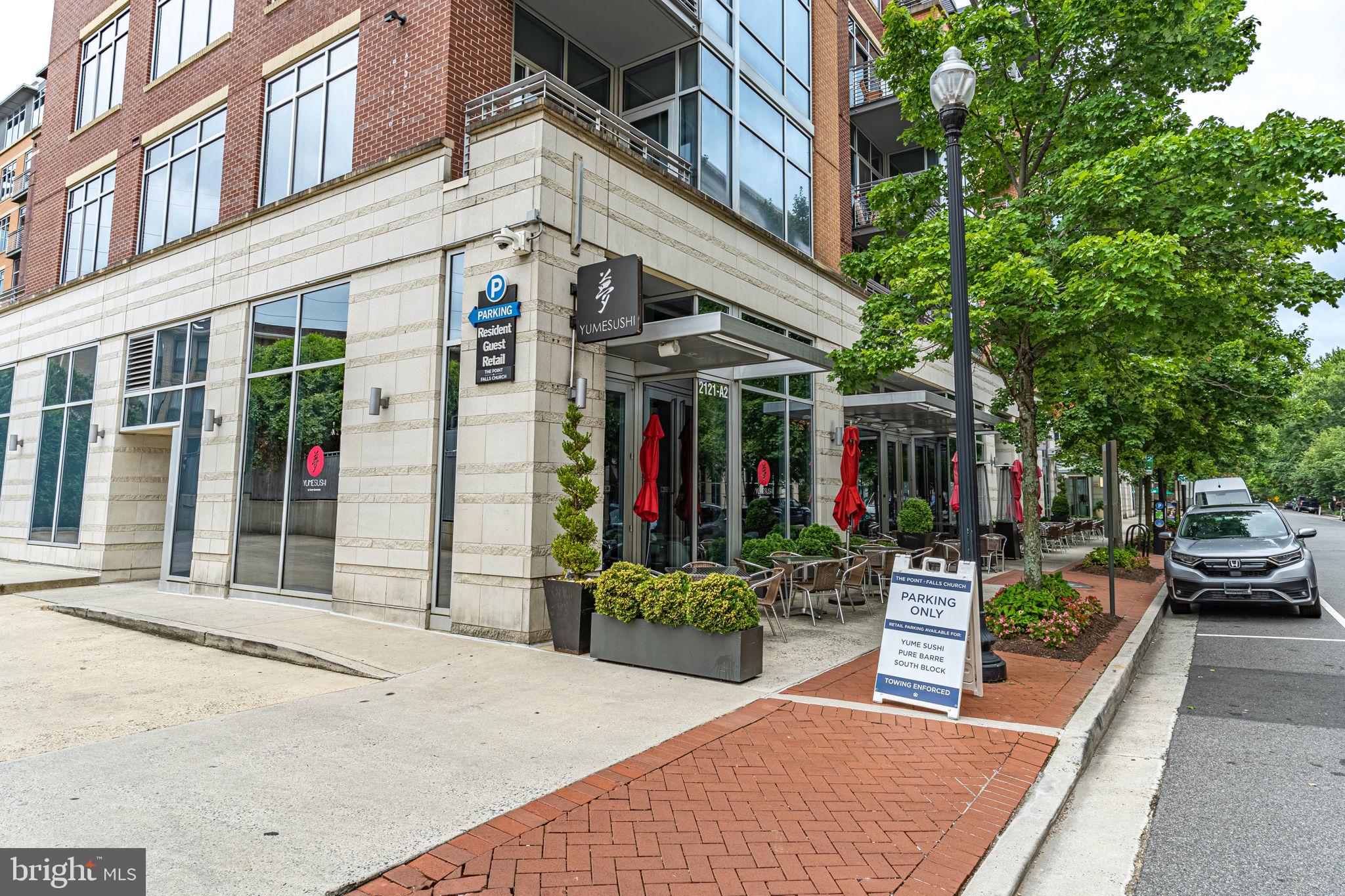 2200 N WESTMORELAND ST #229