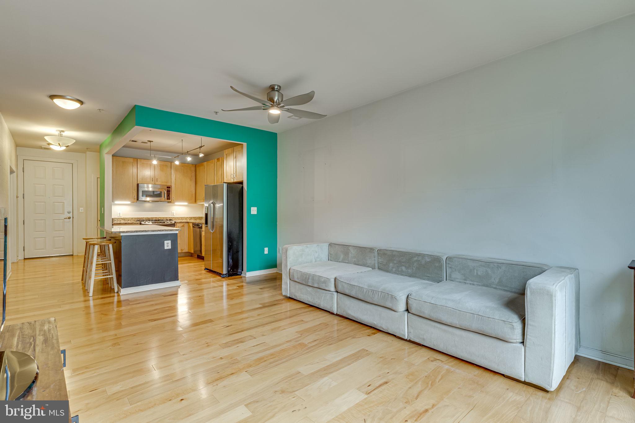 2200 N WESTMORELAND ST #229