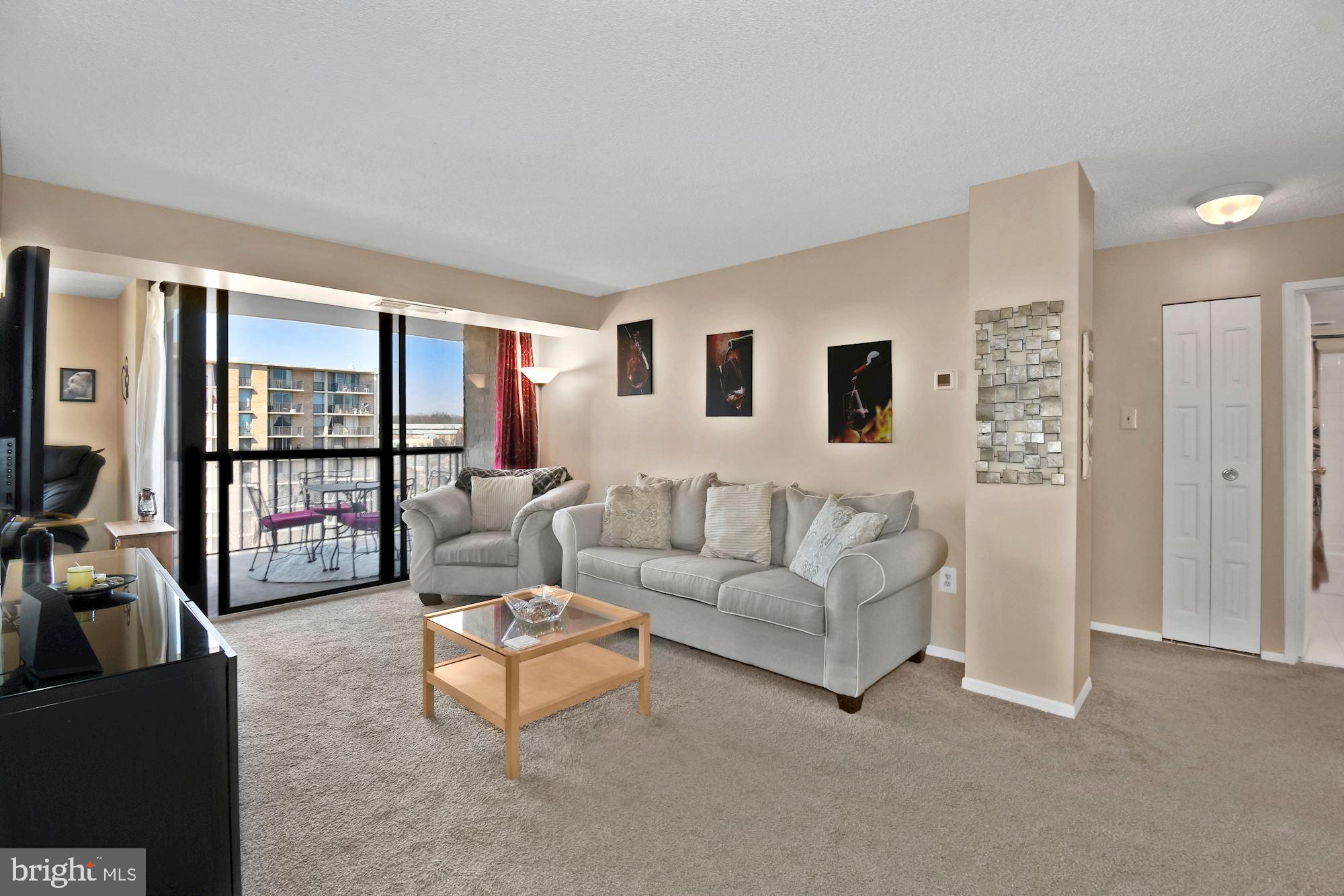 4500 S Four Mile Run Dr #1006