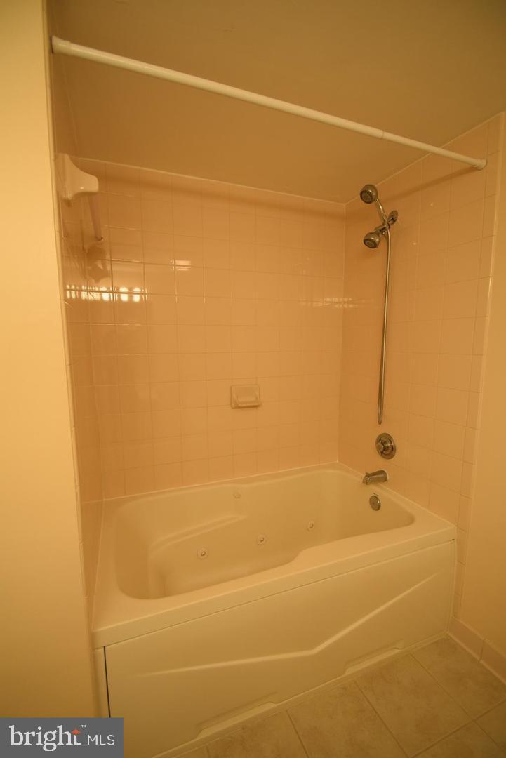 3835 9TH ST N #1007E