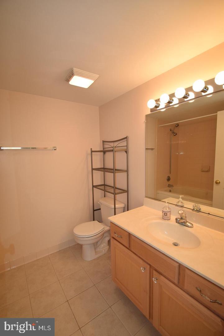 3835 9TH ST N #1007E