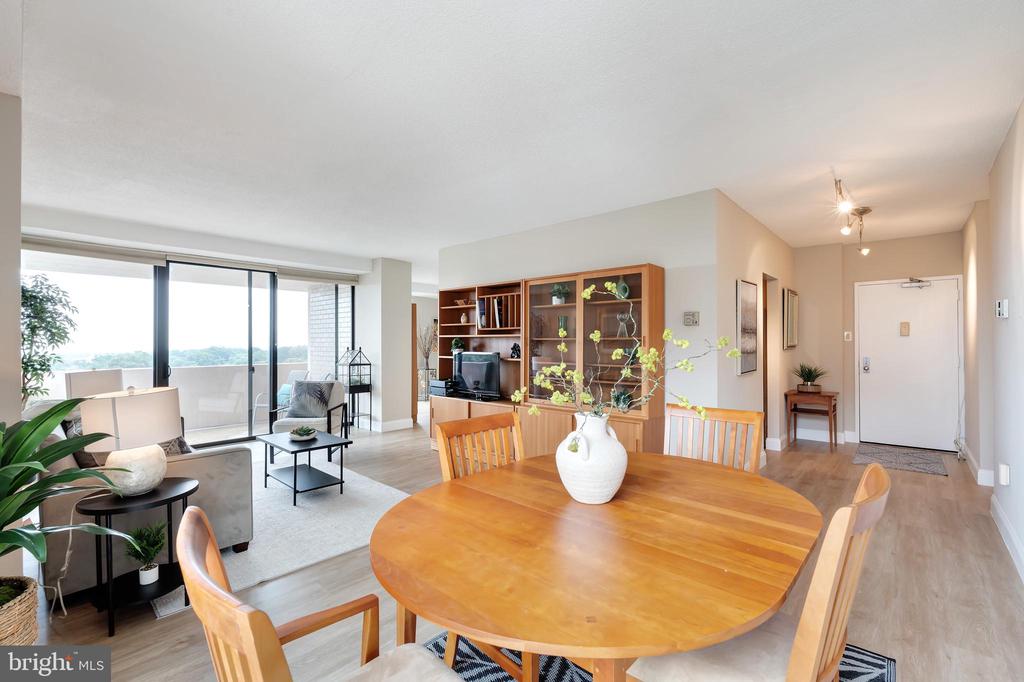 4141 N HENDERSON ROAD 805