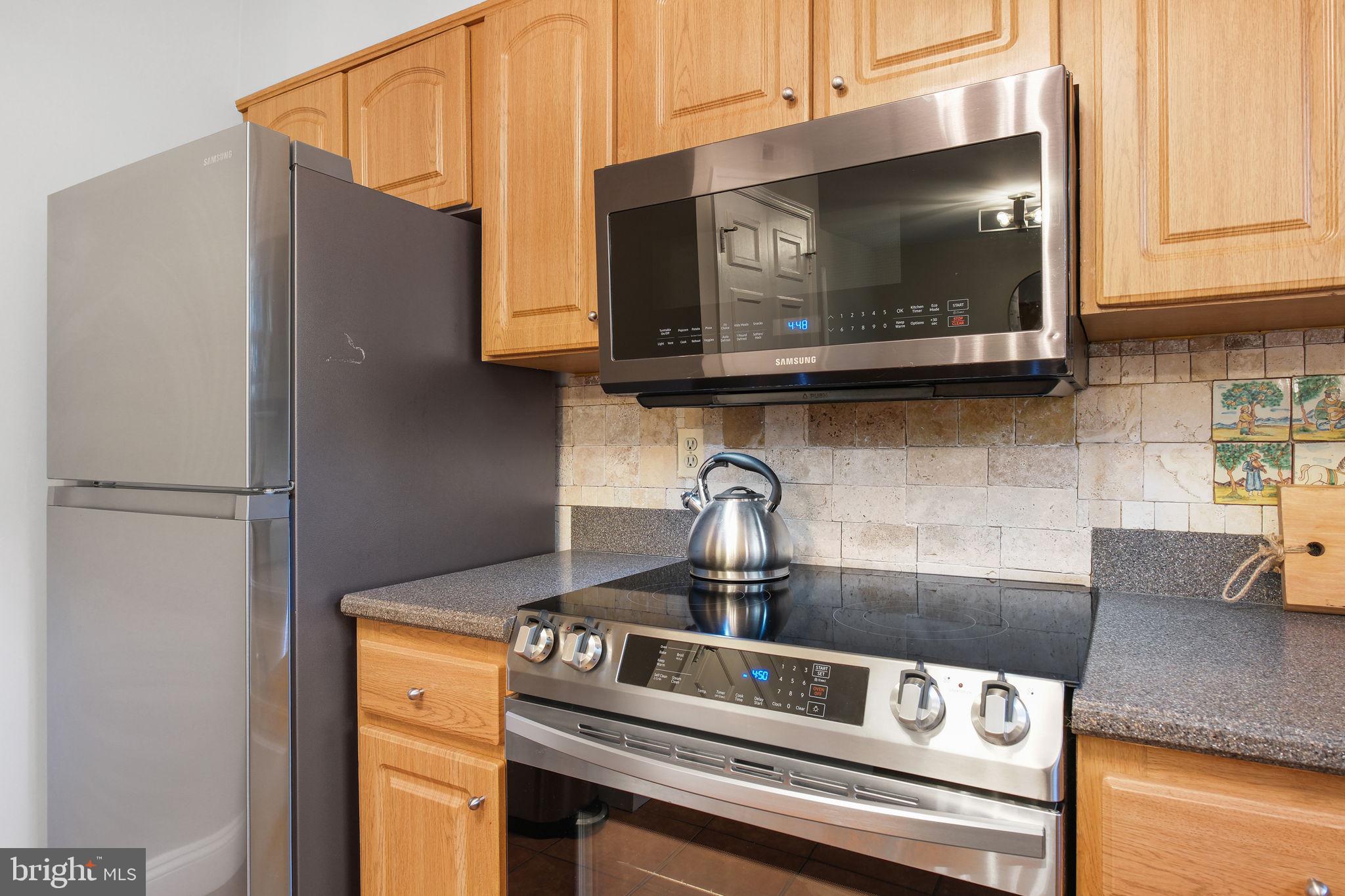 16 S MANCHESTER STREET