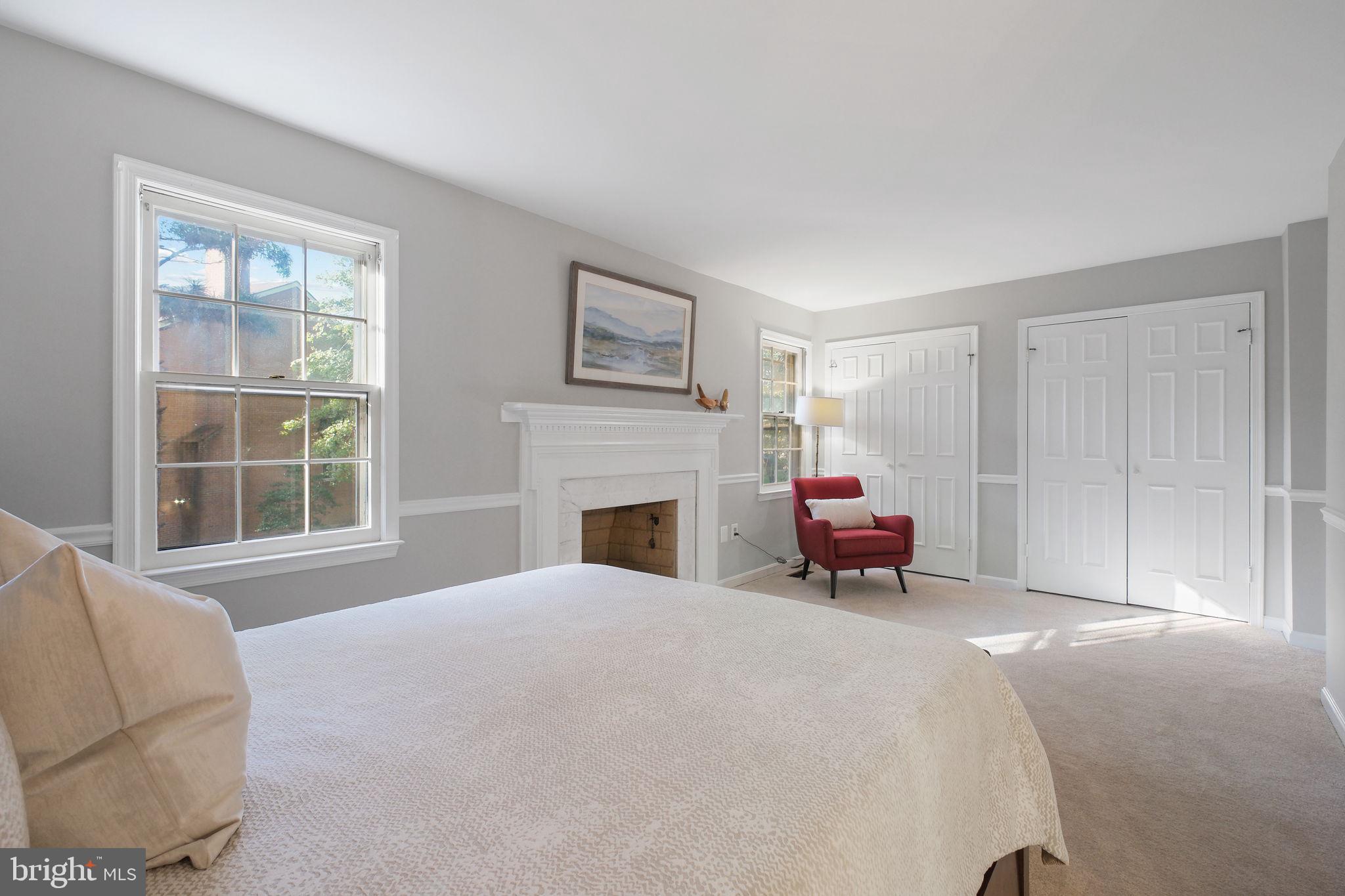 16 S MANCHESTER STREET