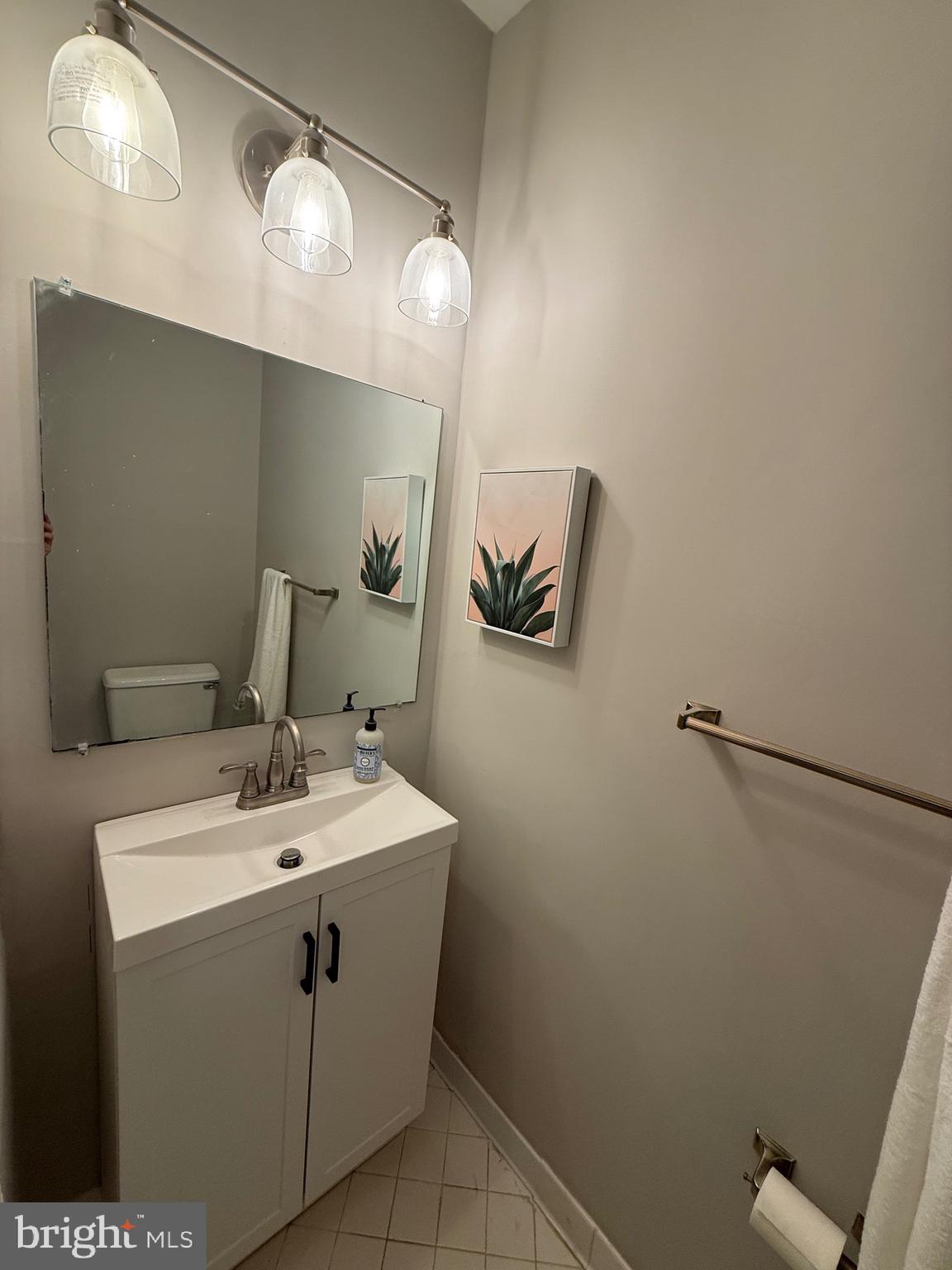 16 S MANCHESTER STREET