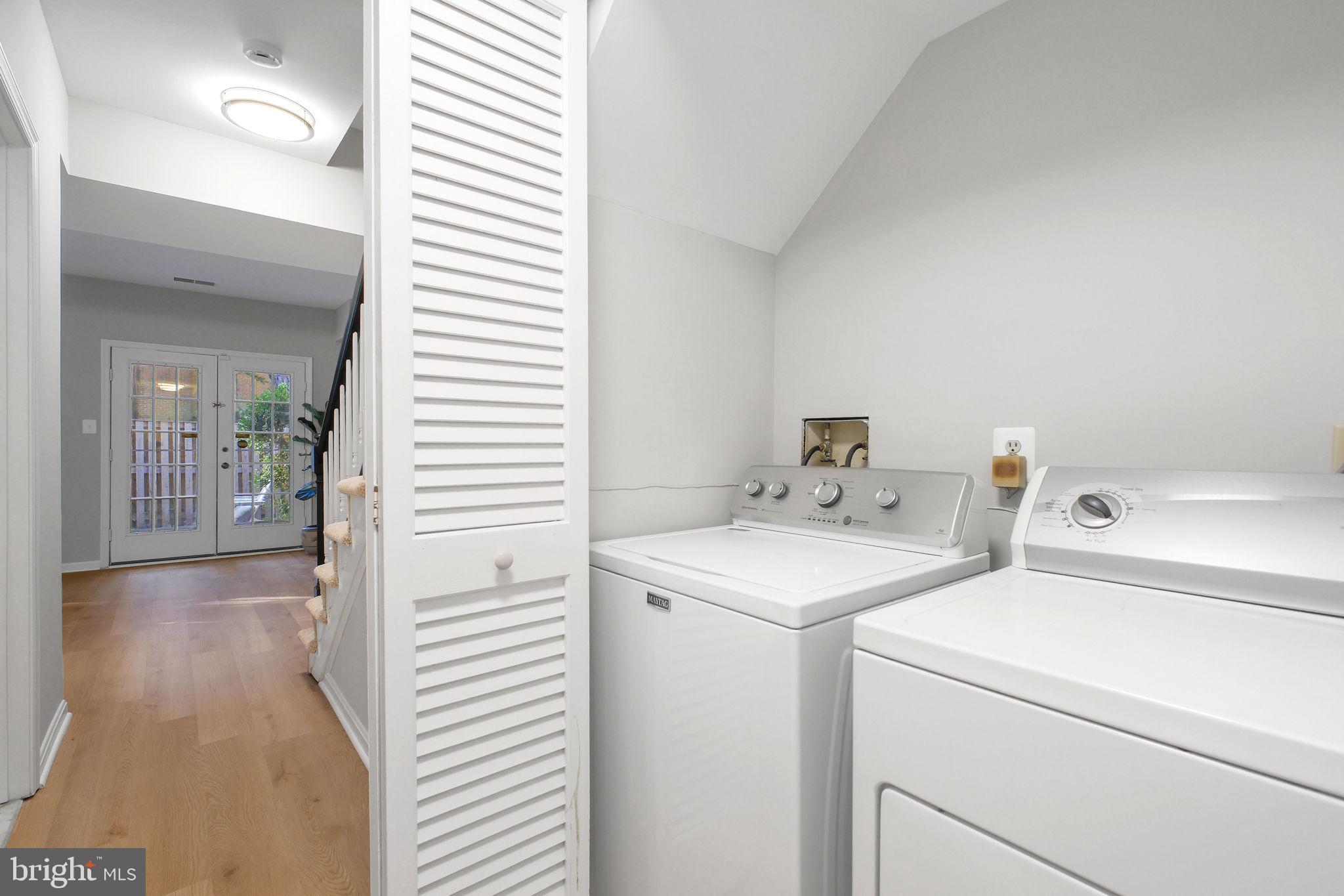 16 S MANCHESTER STREET