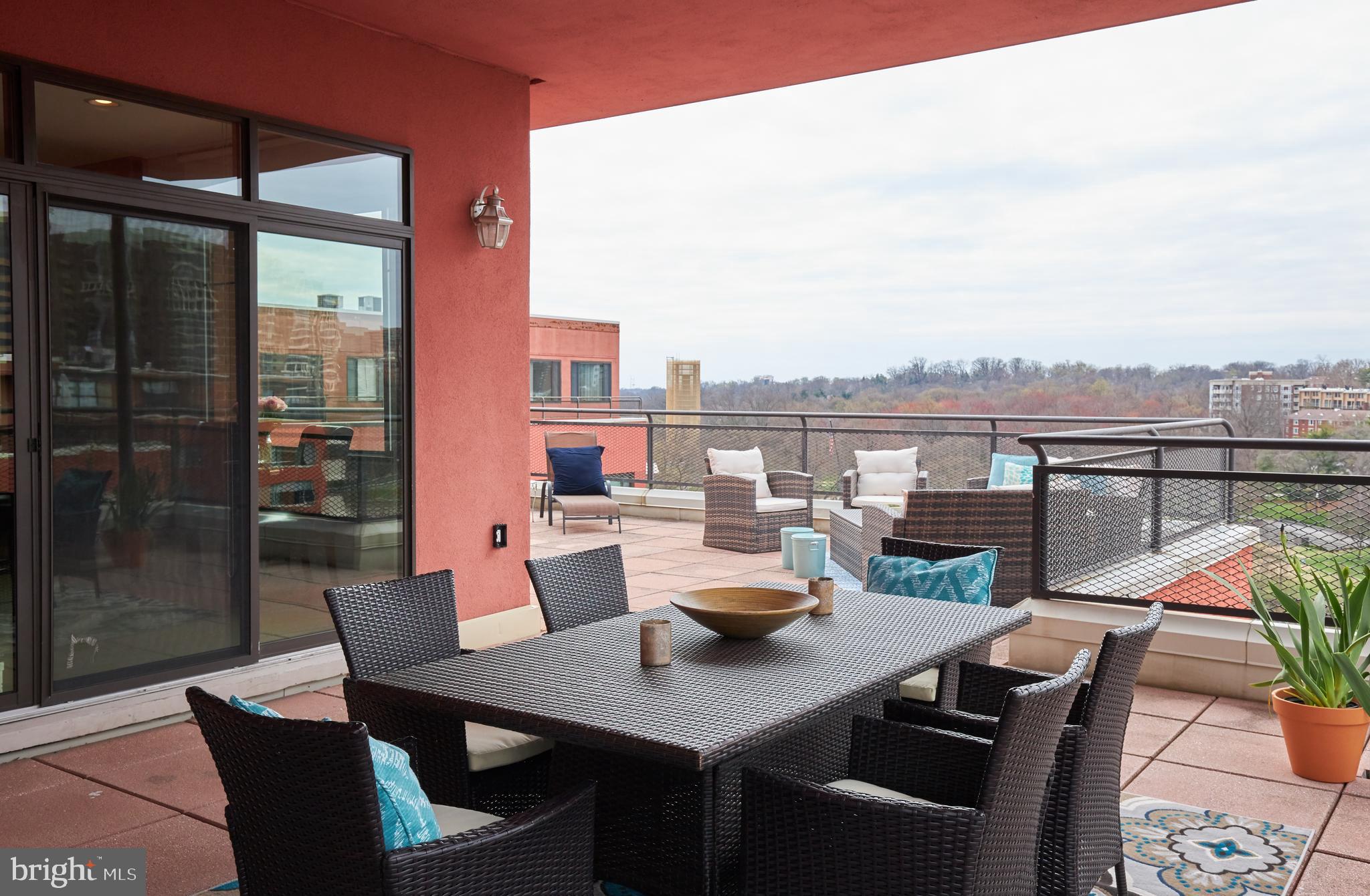 1011 ARLINGTON BOULEVARD 1102