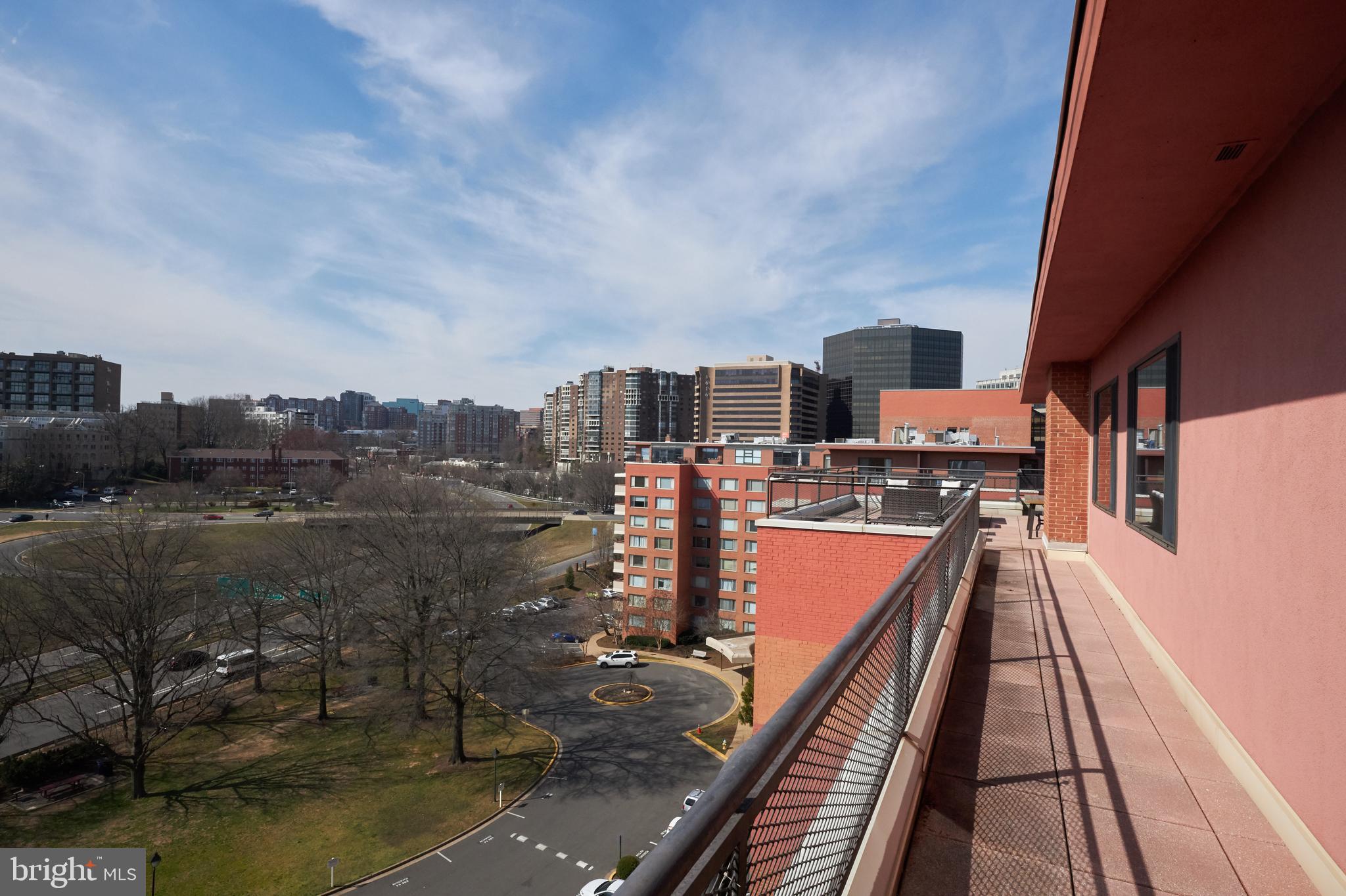 1011 ARLINGTON BOULEVARD 1102