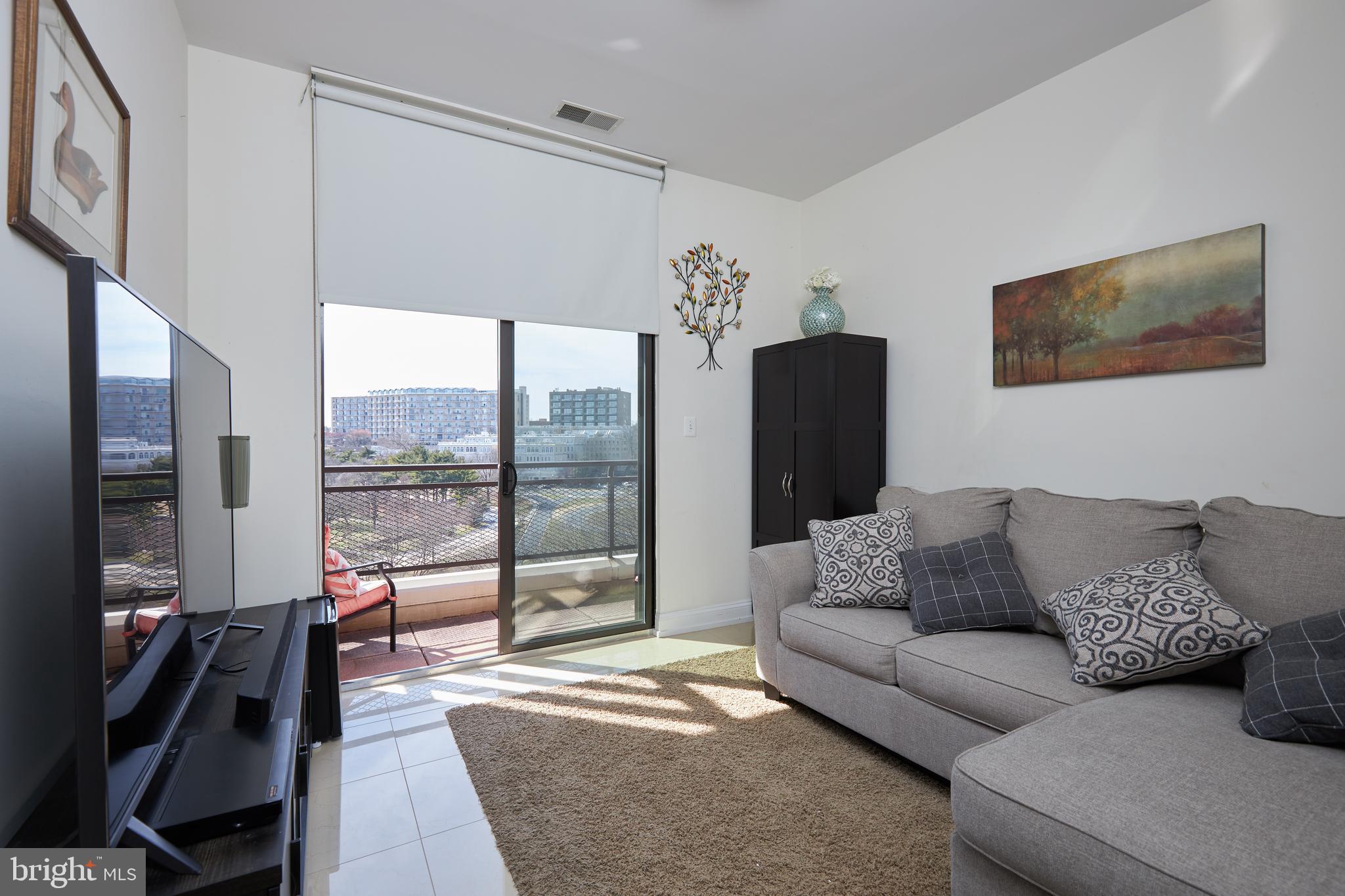 1011 ARLINGTON BOULEVARD 1102