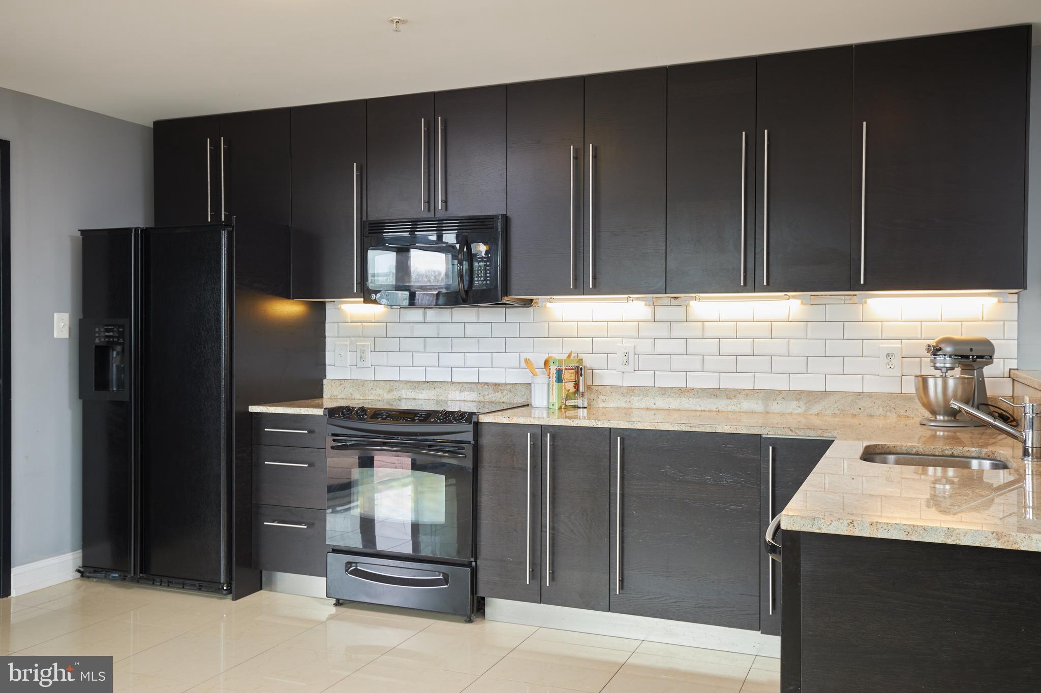 1011 ARLINGTON BOULEVARD 1102