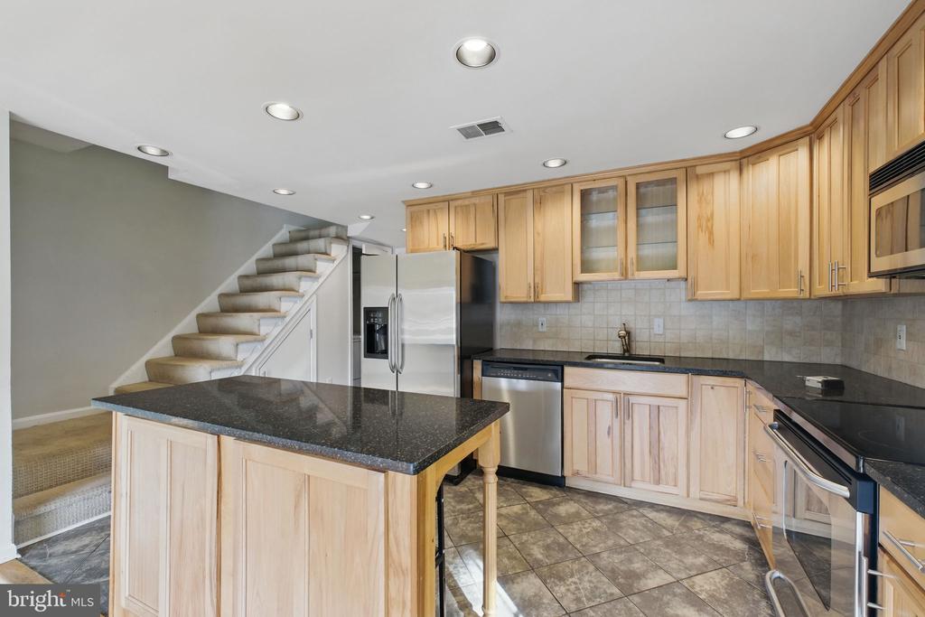 62 N BEDFORD STREET Unit: 62B