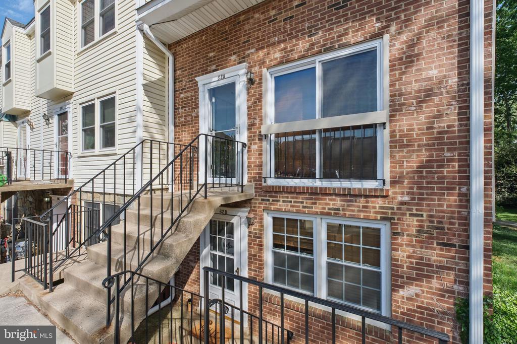 62 N BEDFORD STREET Unit: 62B