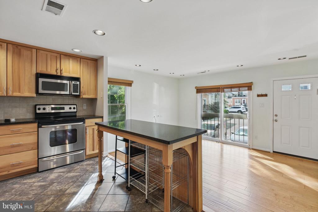 62 N BEDFORD STREET Unit: 62B