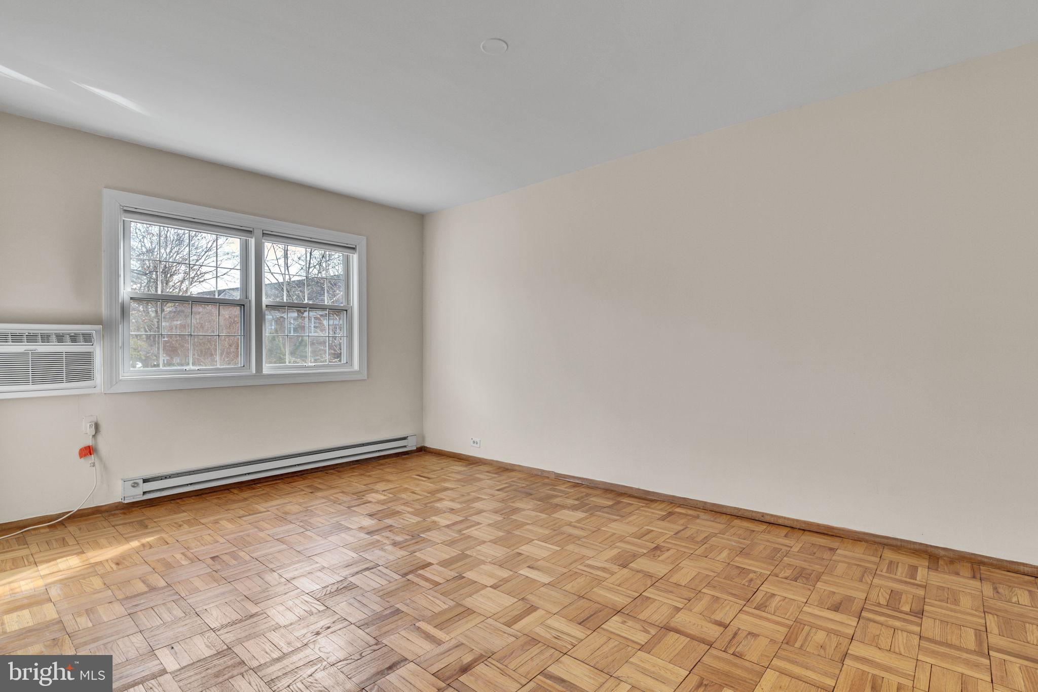 3429 MARTHA CUSTIS DR