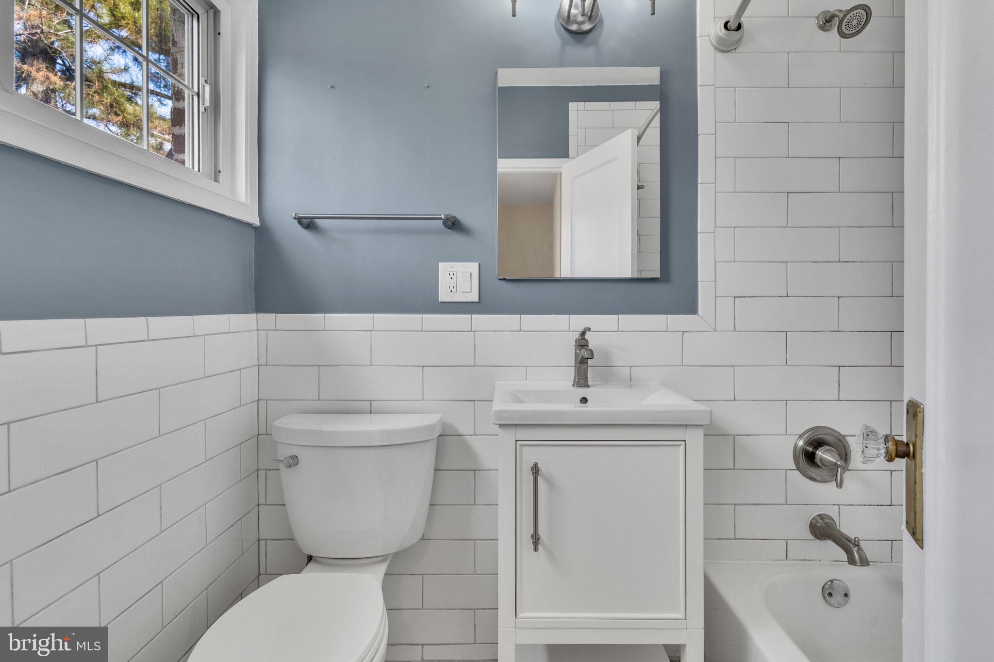 3429 MARTHA CUSTIS DR