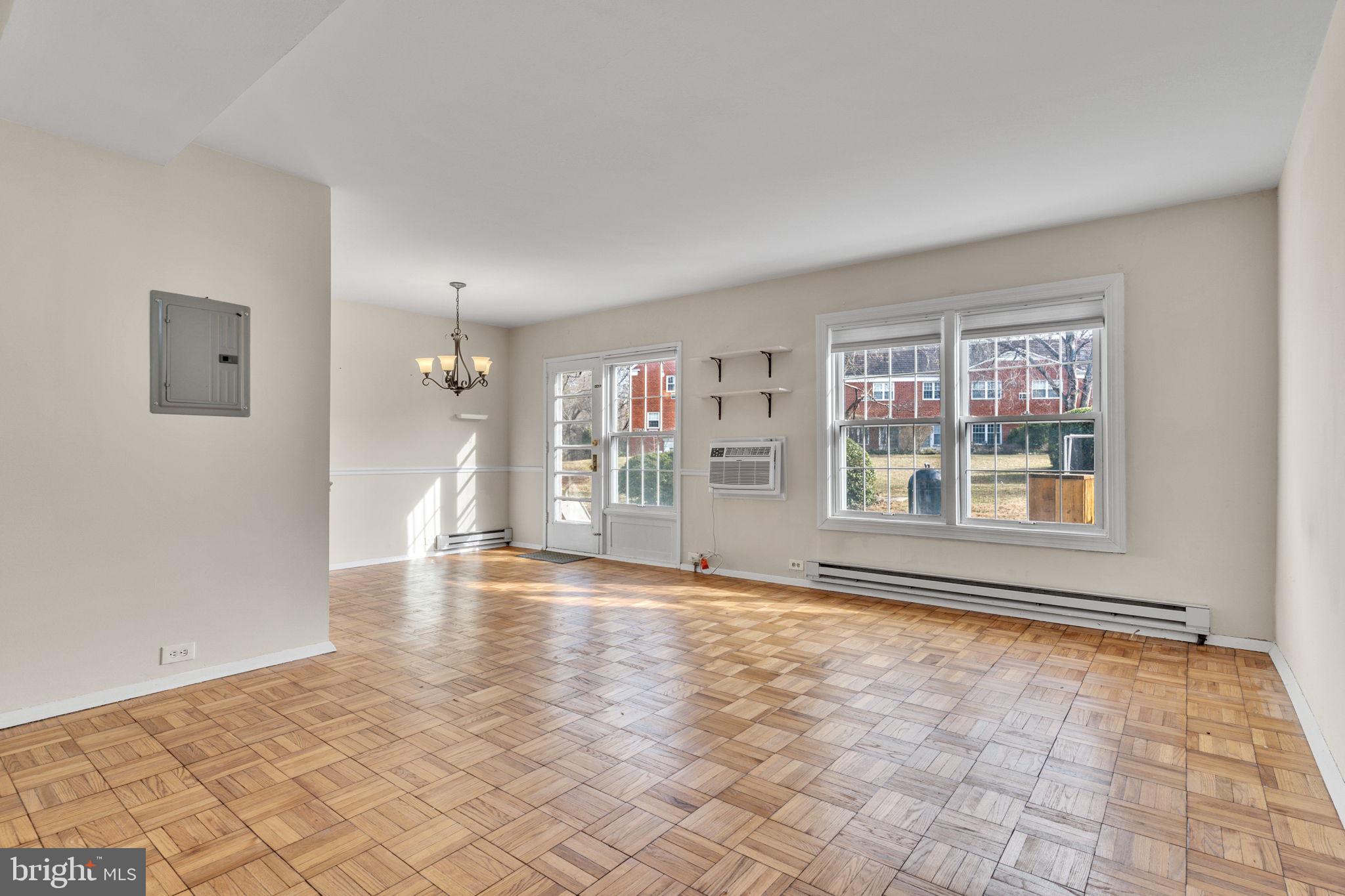 3429 MARTHA CUSTIS DR