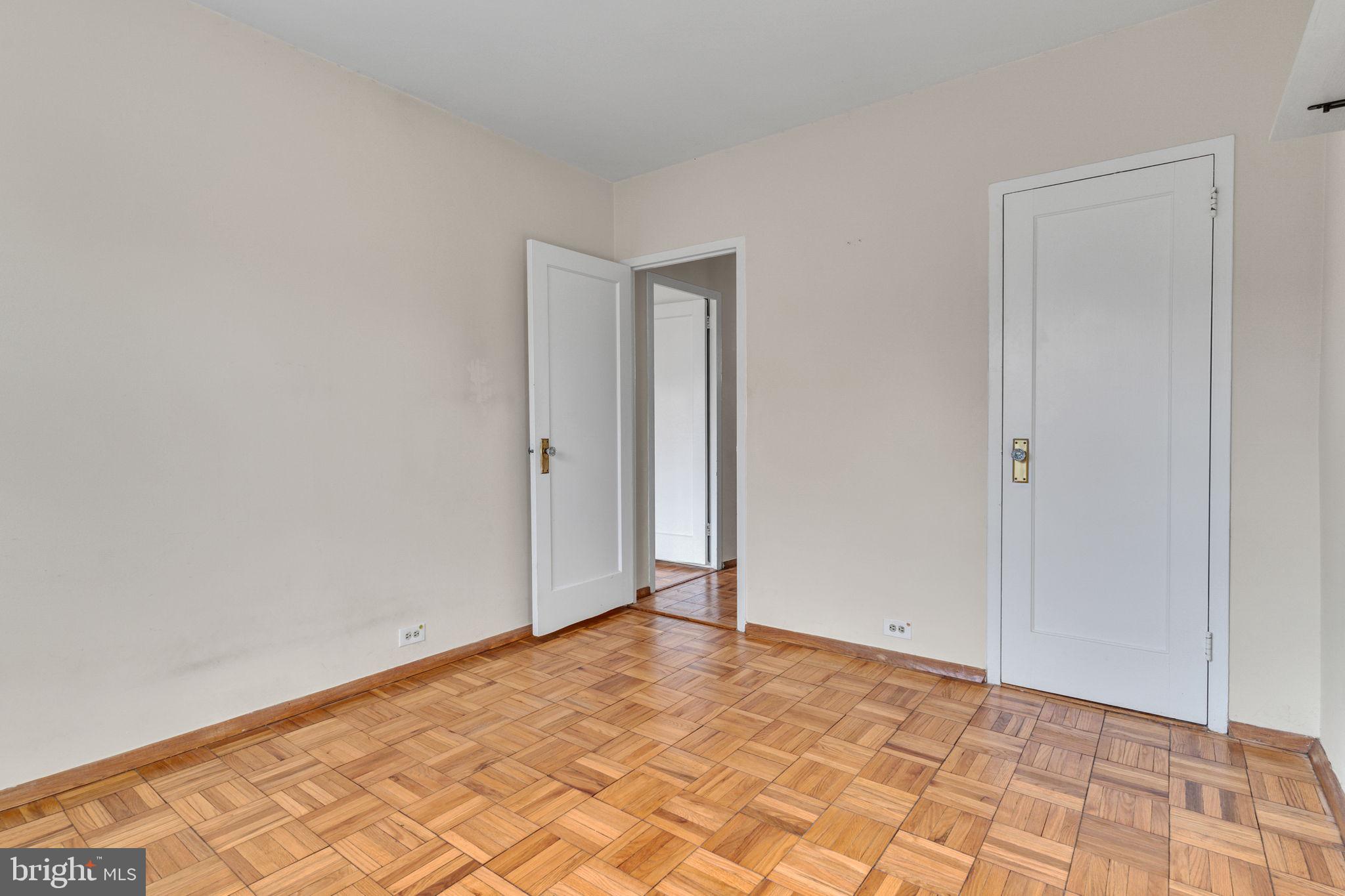 3429 MARTHA CUSTIS DR