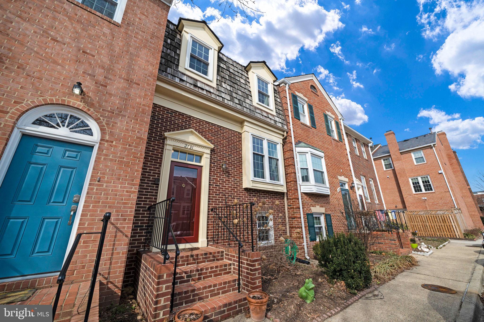 2731 Franklin Ct