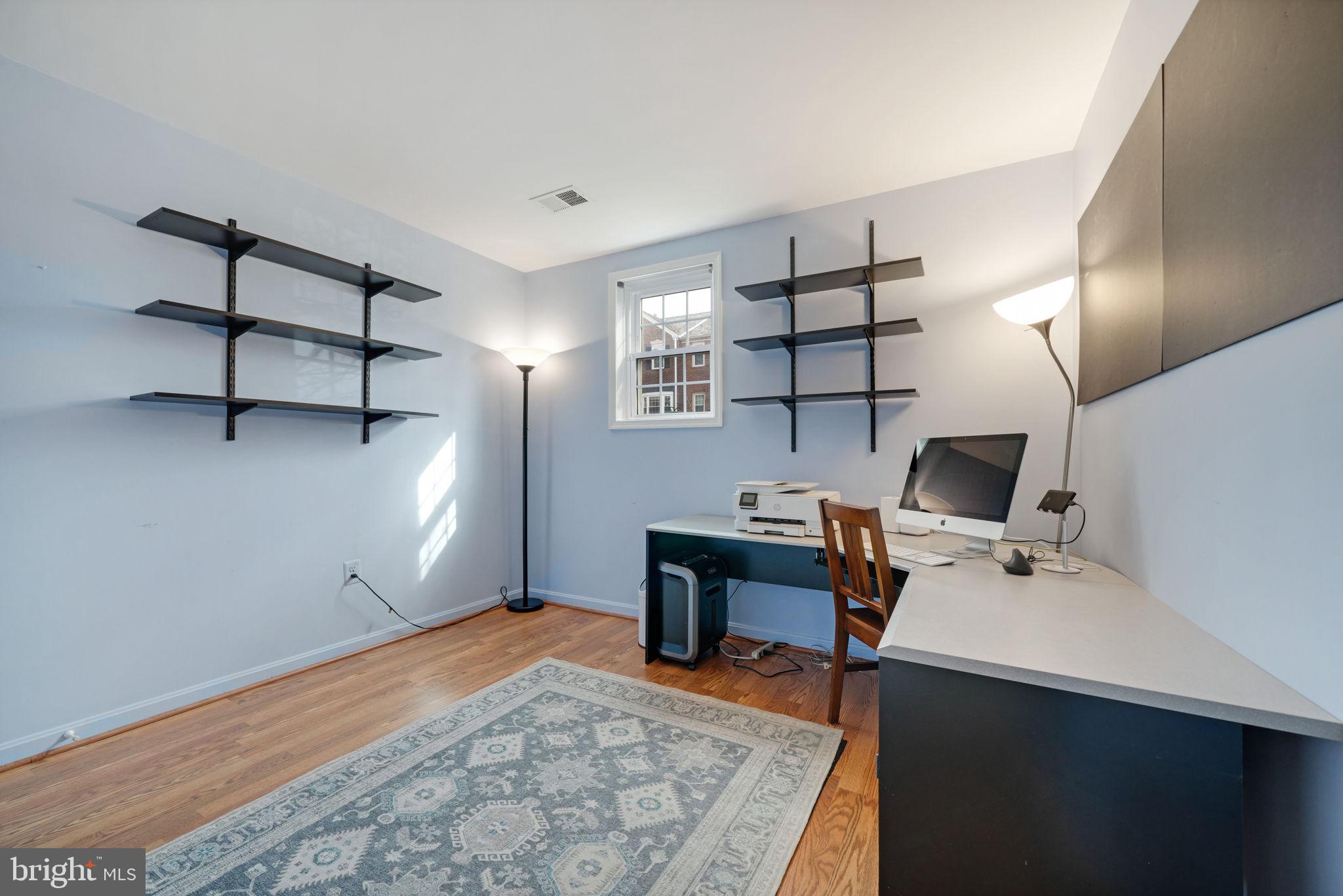 2731 Franklin Ct