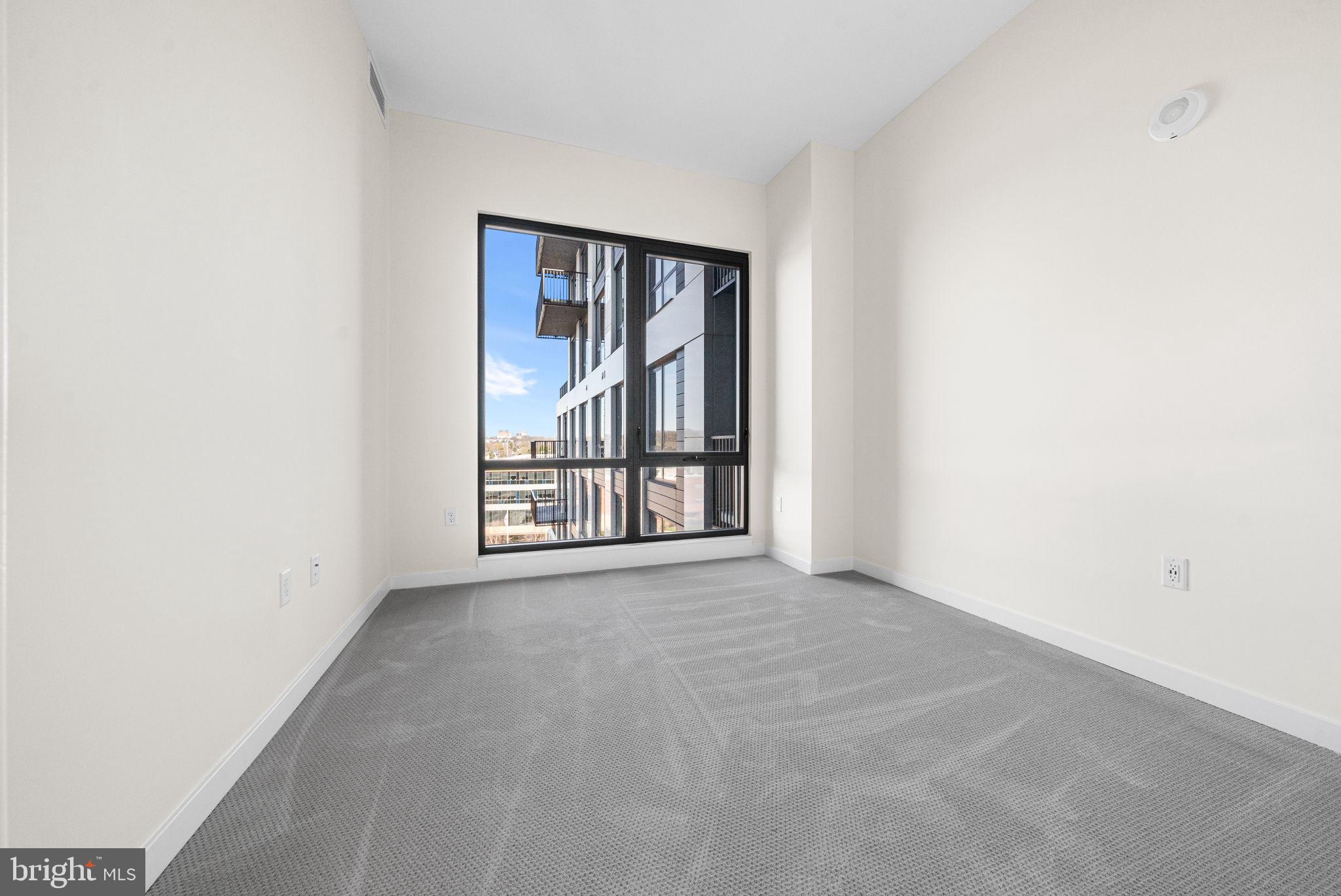 255 W FALLS STATION BOULEVARD 704