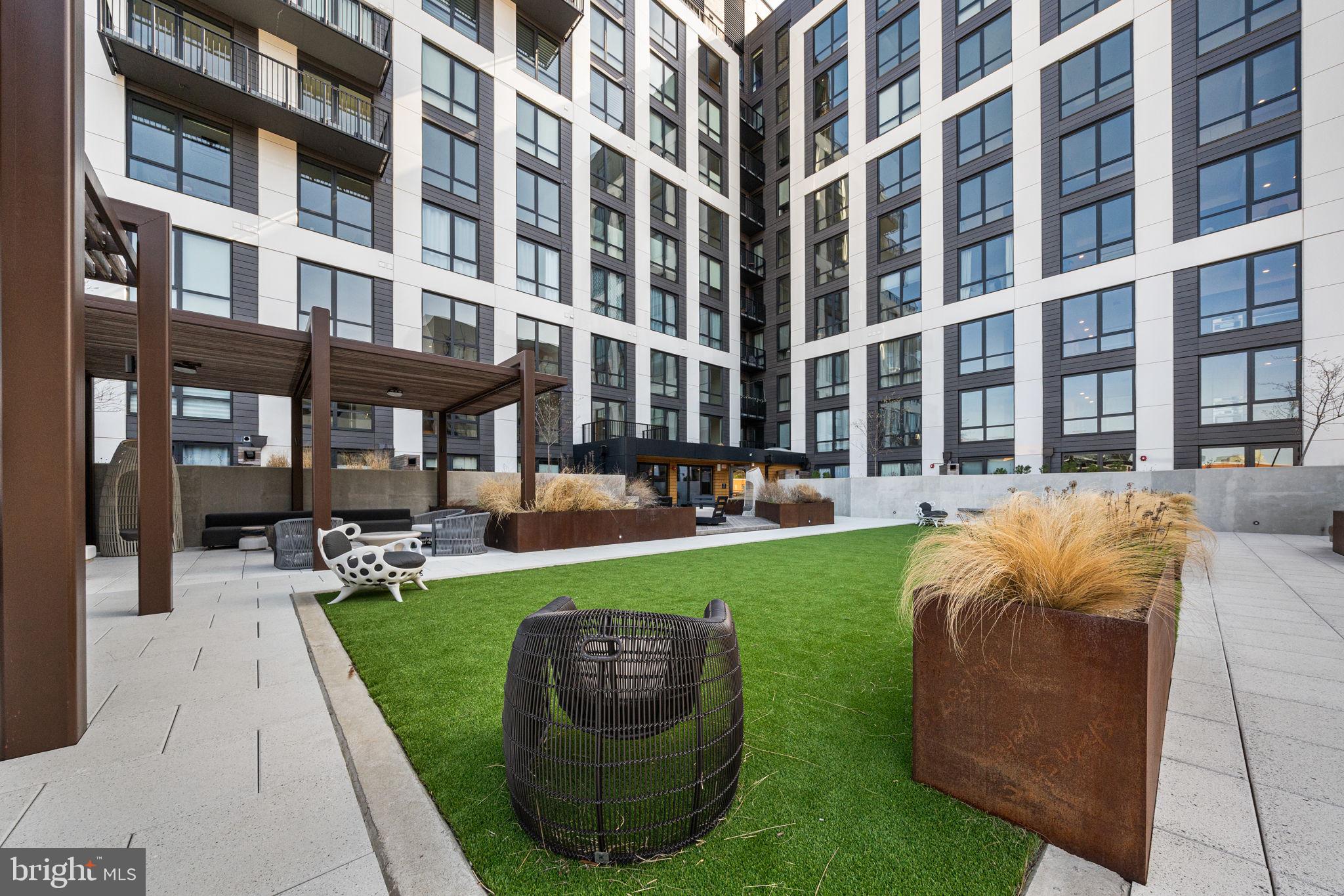 255 W FALLS STATION BOULEVARD 704