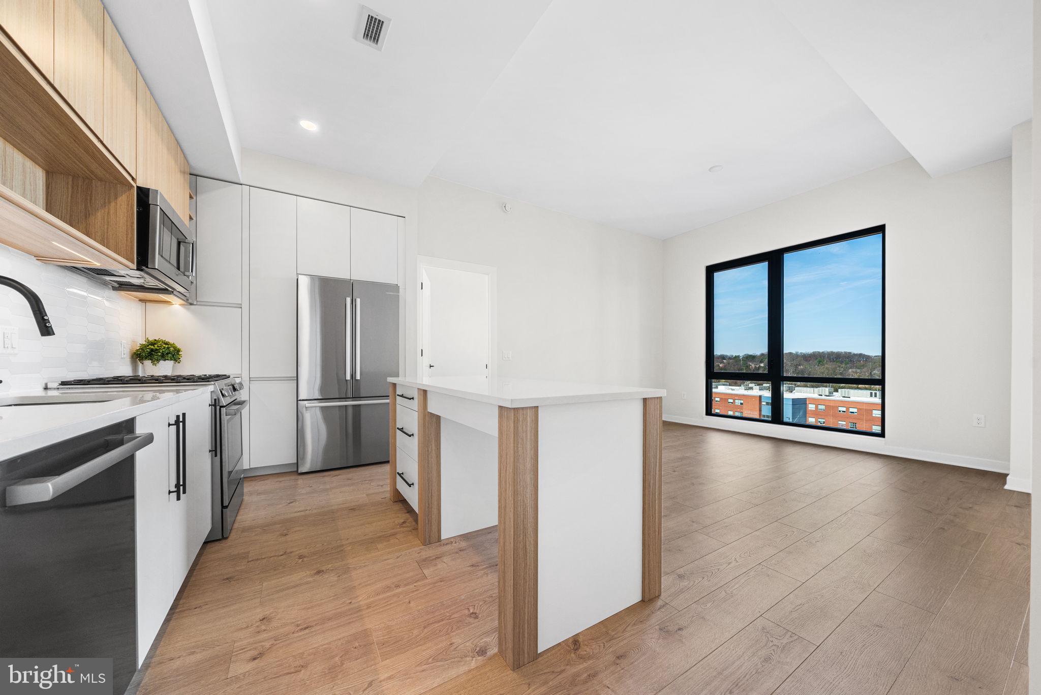 255 W FALLS STATION BOULEVARD 704