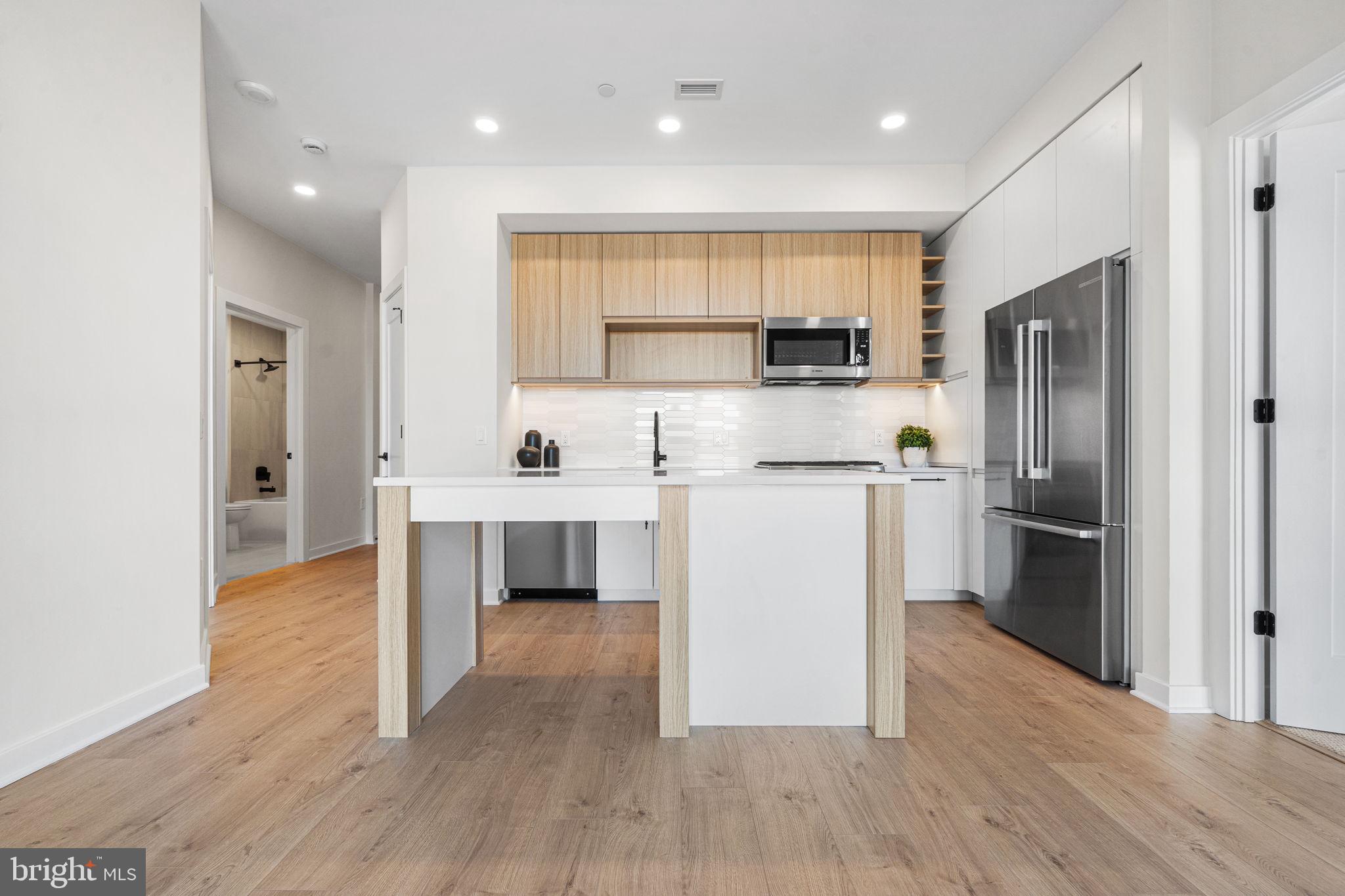 255 W FALLS STATION BOULEVARD 704