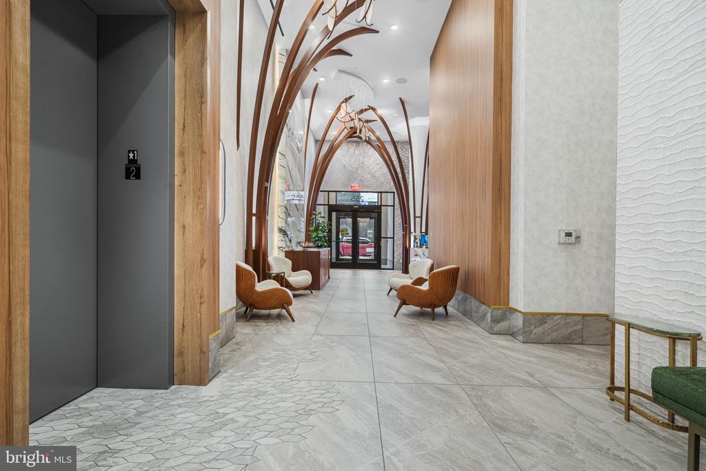 255 W FALLS STATION BOULEVARD 704