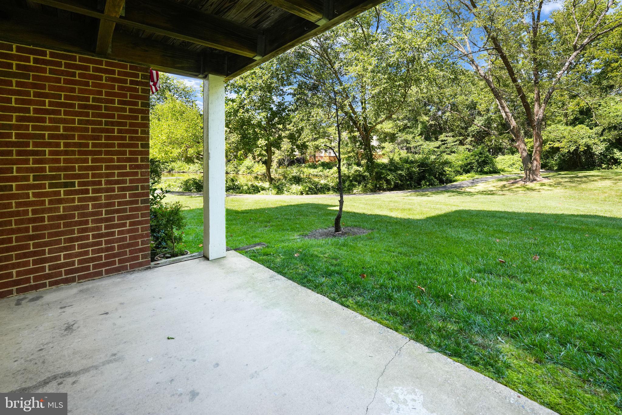 7592-A Lakeside Village Dr #7592a