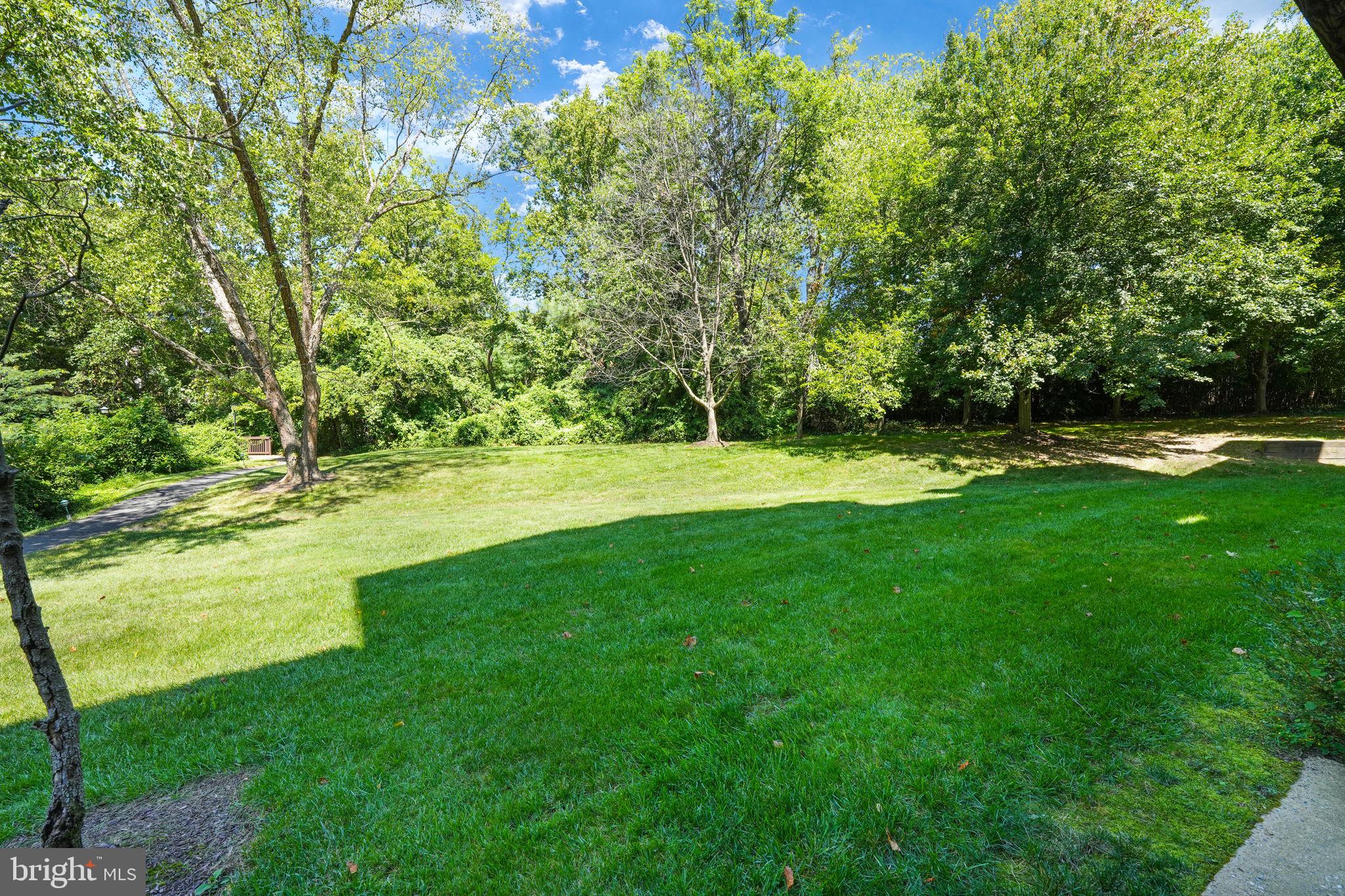 7592-A Lakeside Village Dr #7592a