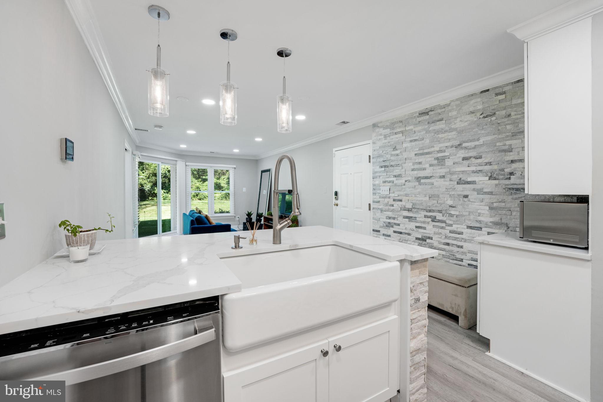 7592-A Lakeside Village Dr #7592a